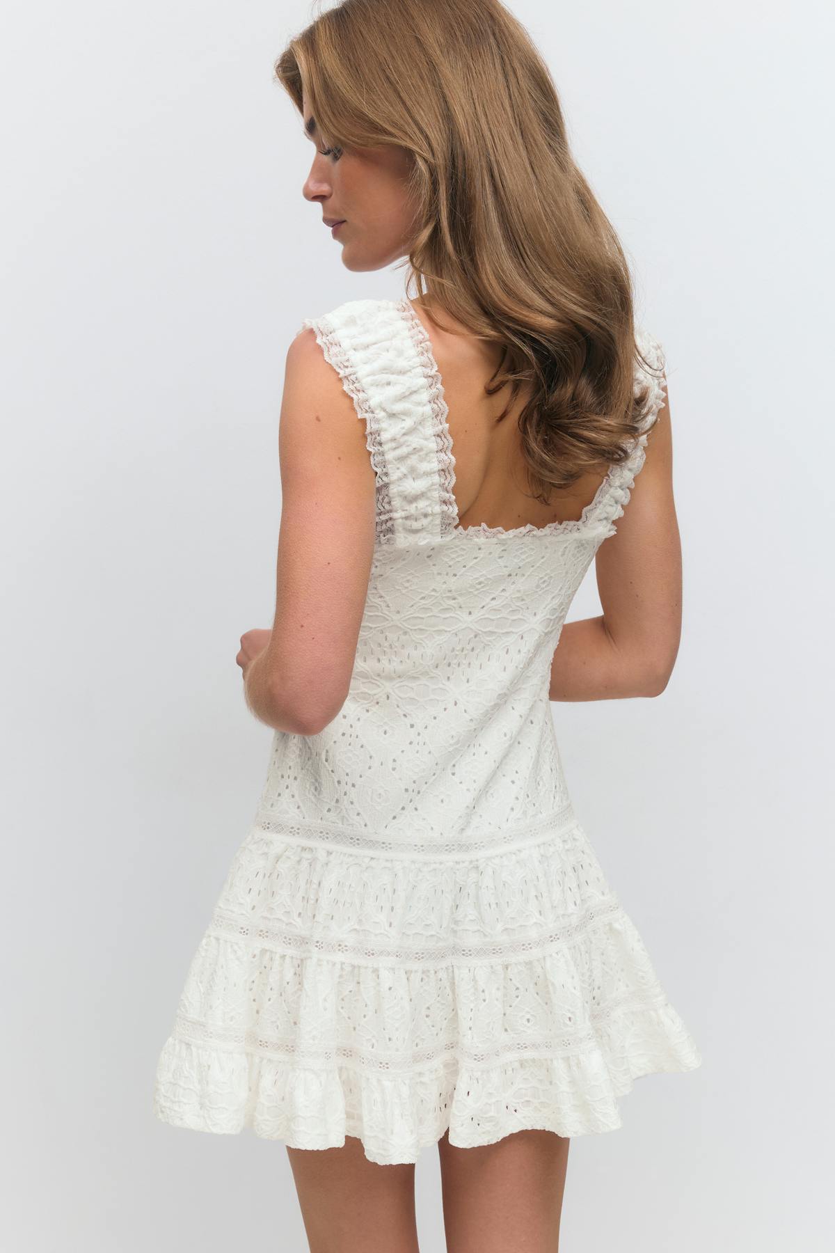Embroidery dress