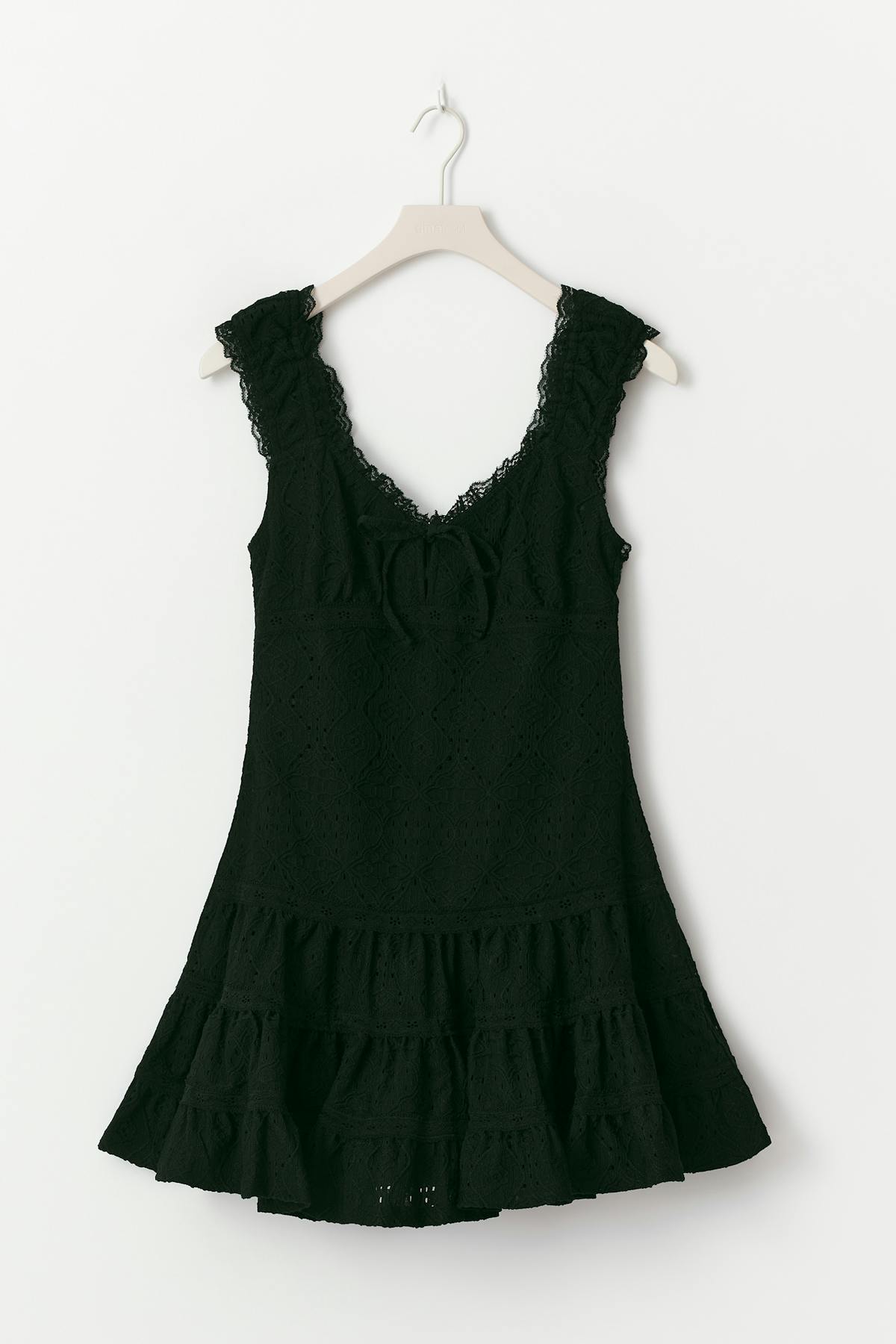 Embroidery dress
