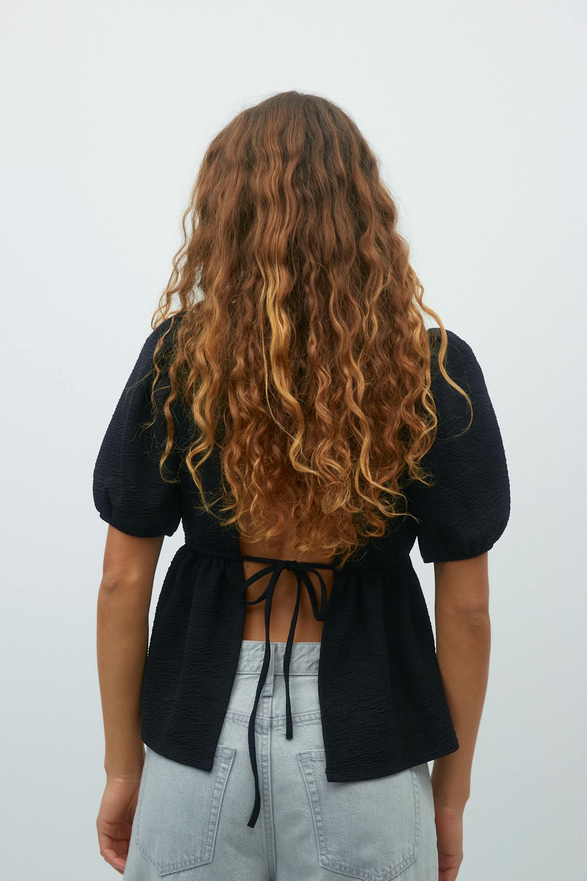 Tie back top