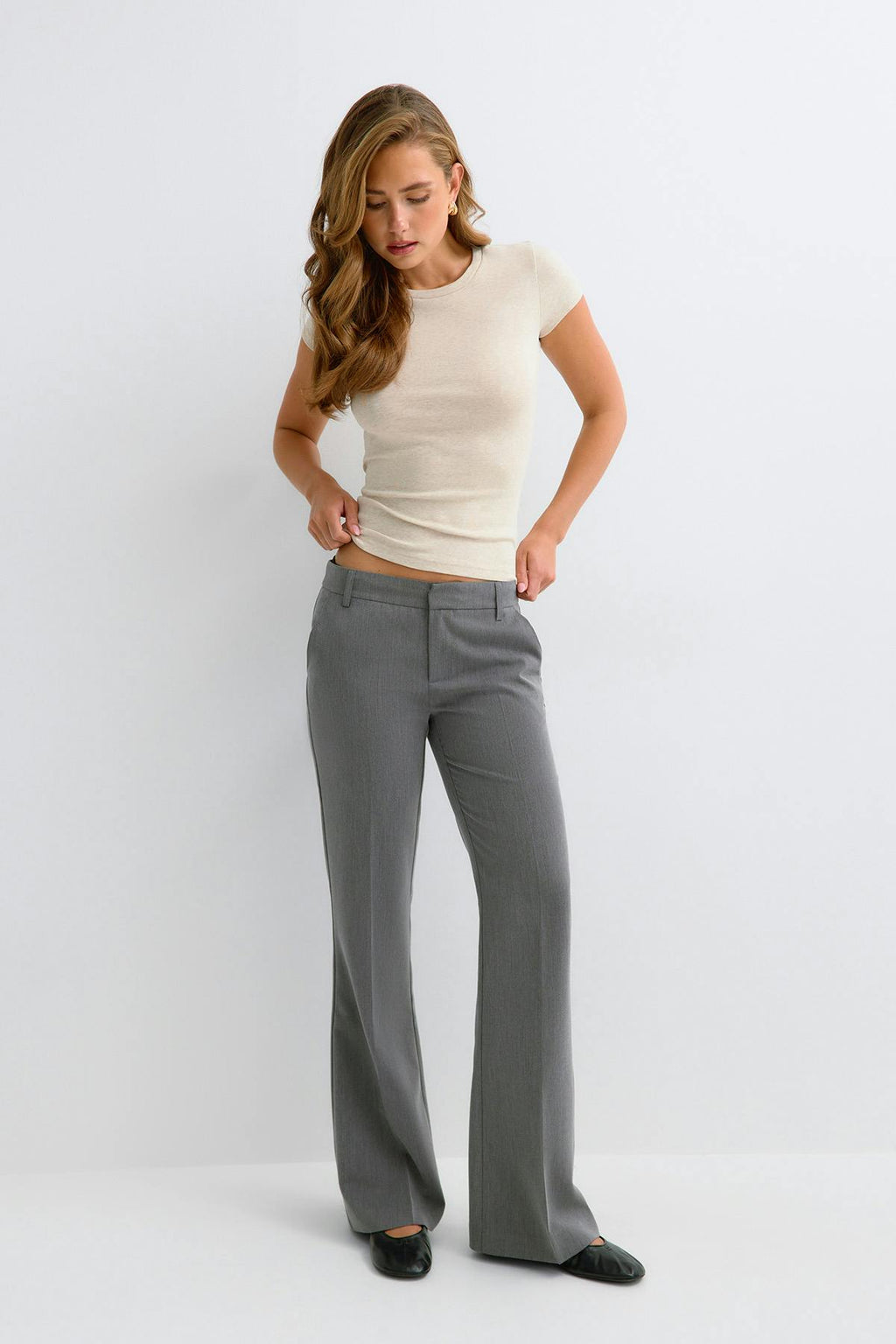 Tall relaxed trousers