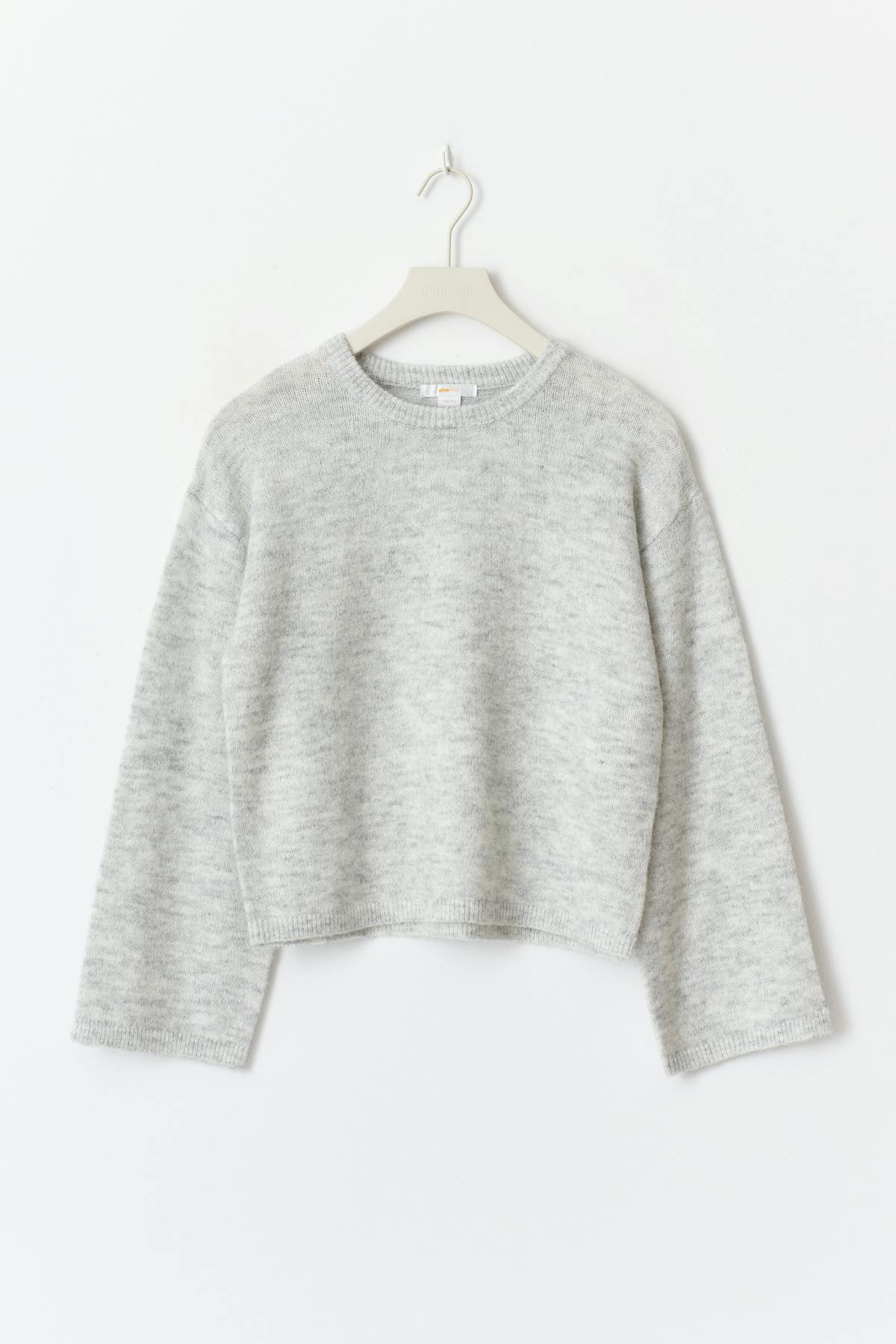 Y knitted sweater
