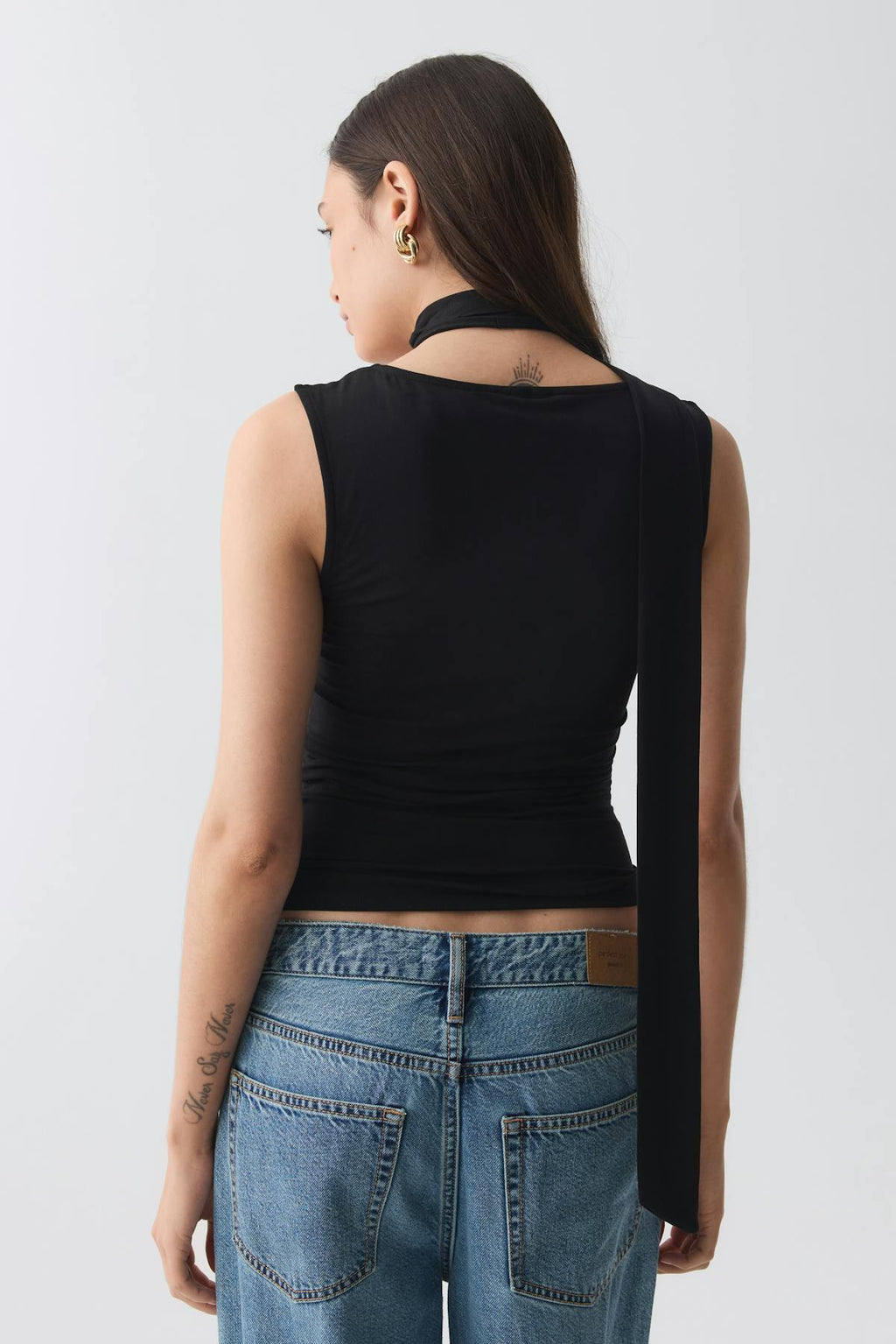 Soft touch scarf tank
