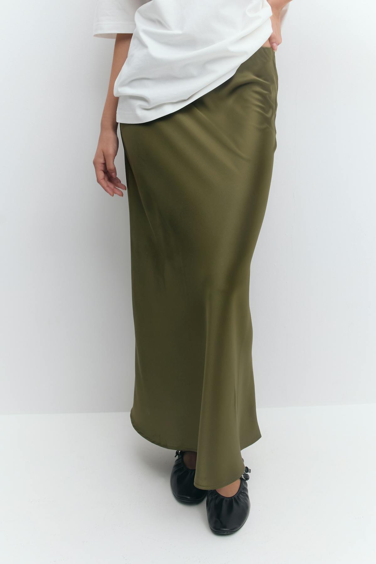 Satin skirt