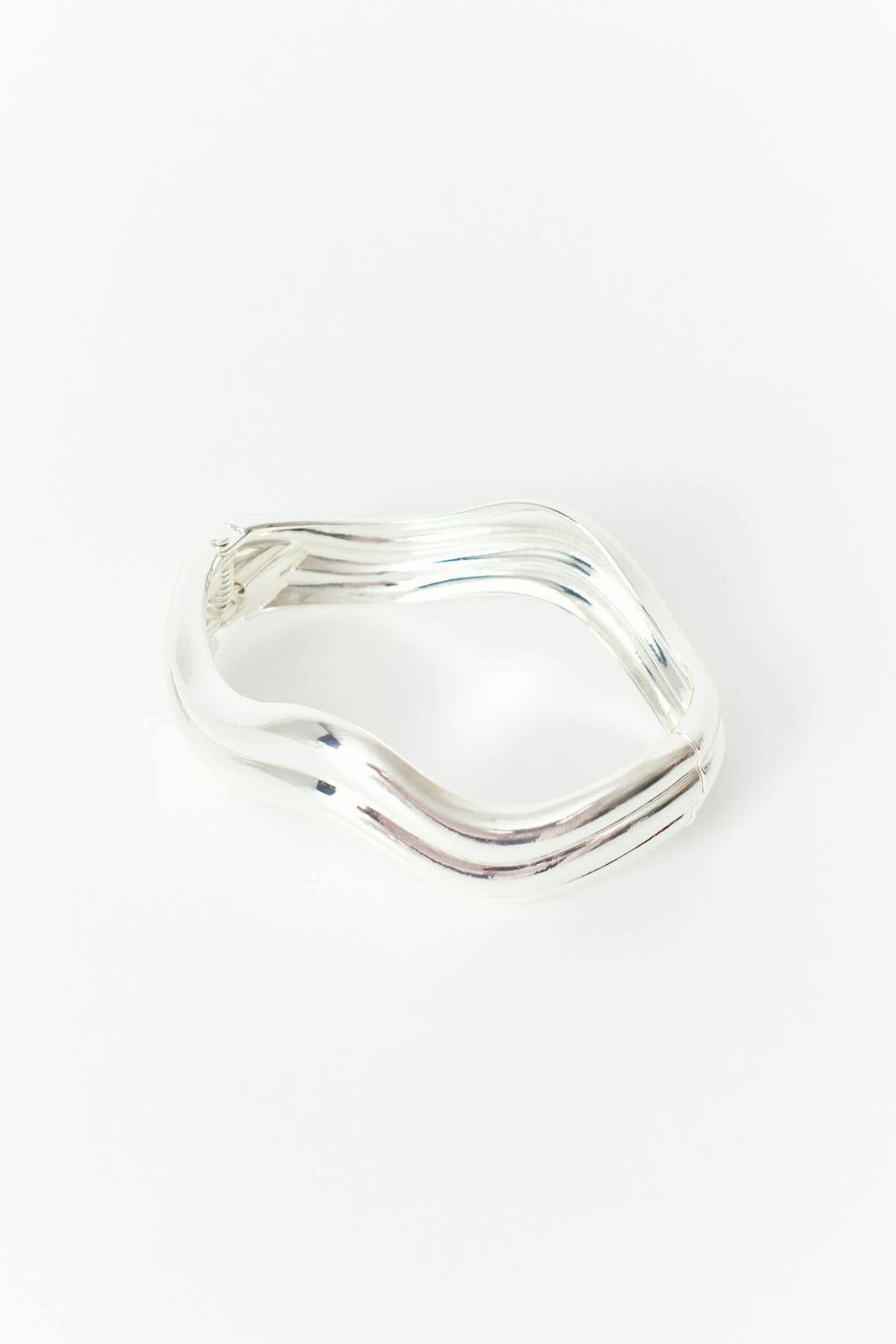 Wave bracelet