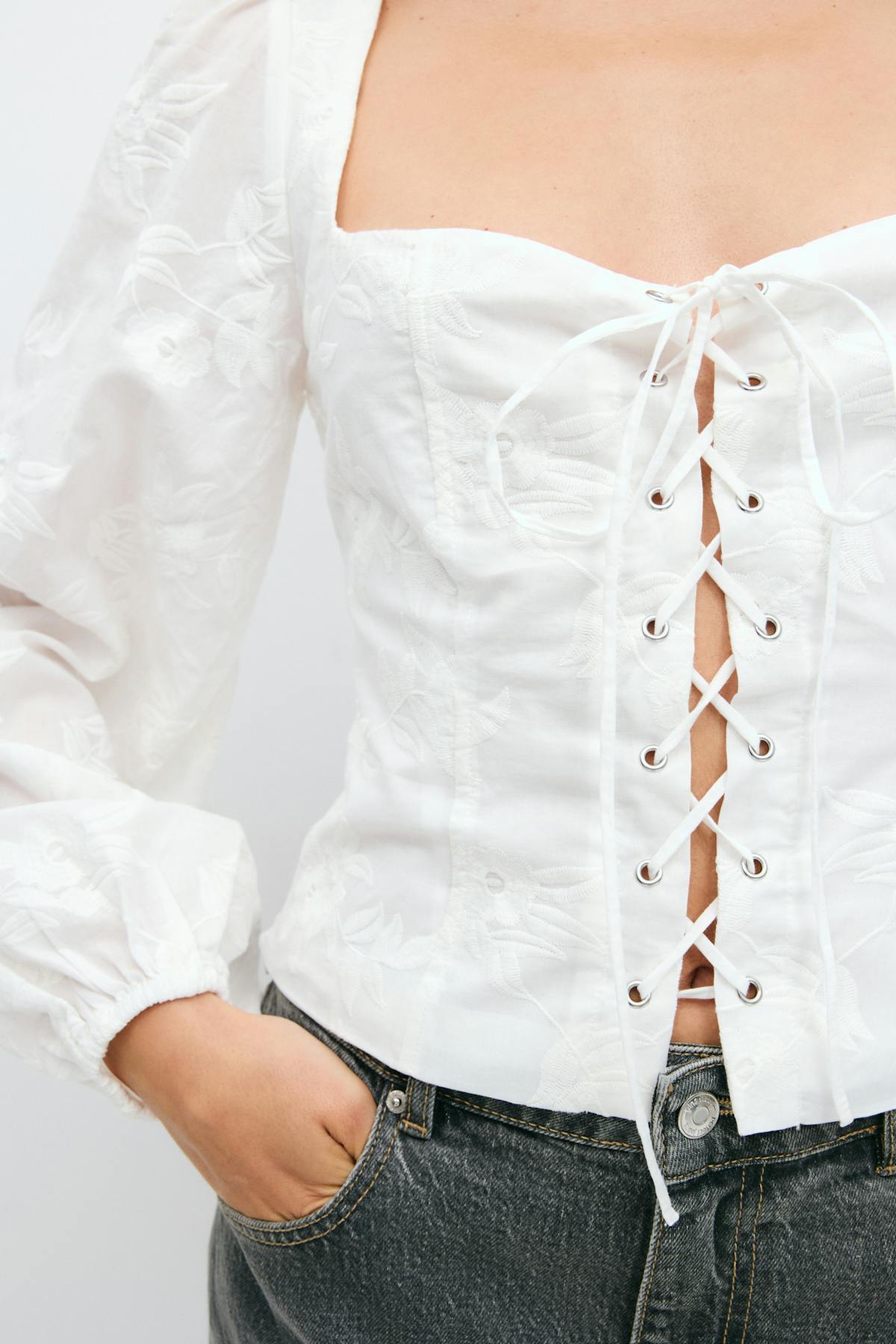 Embroidery top