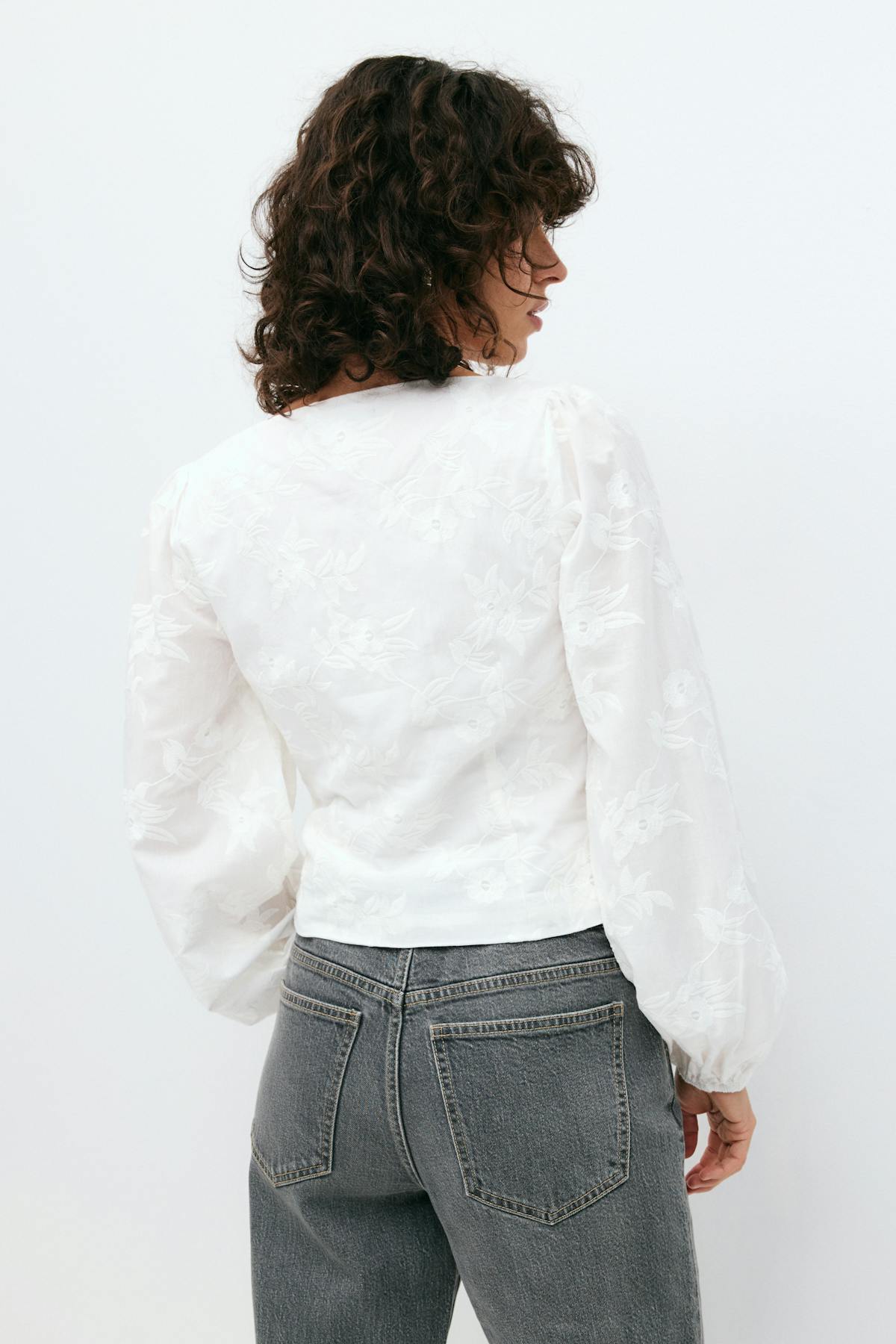 Embroidery top
