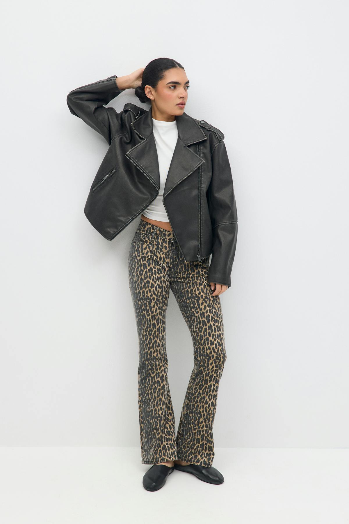 Leopard bootcut  jeans