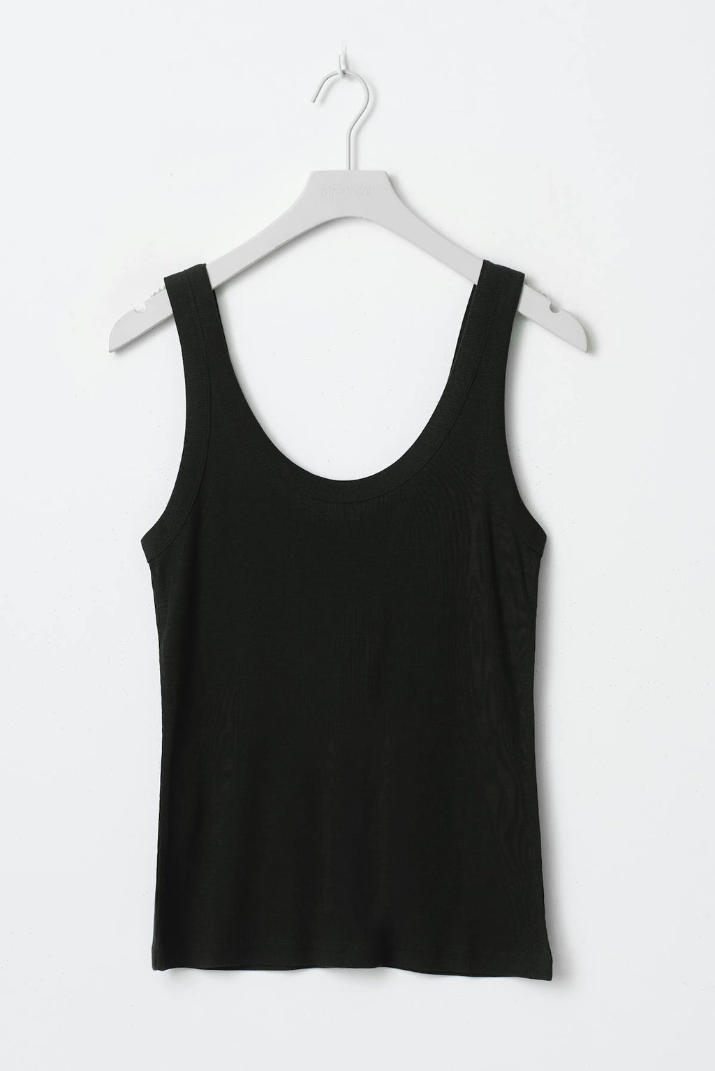 Rib loose tank