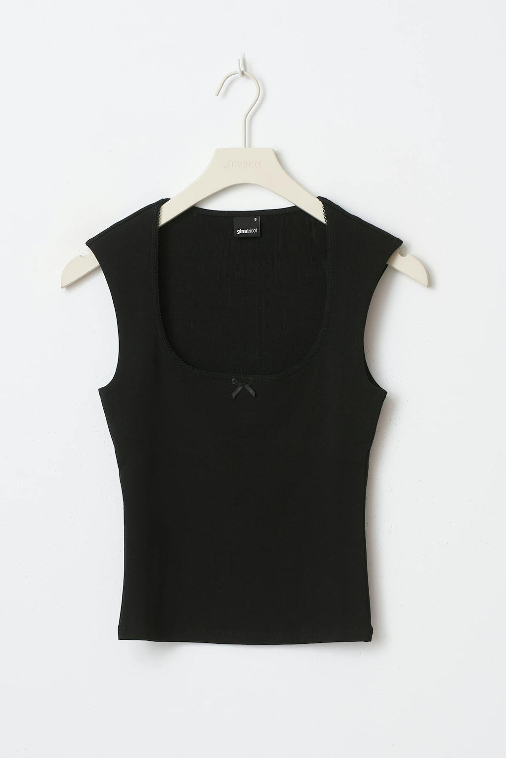 Tight rib top