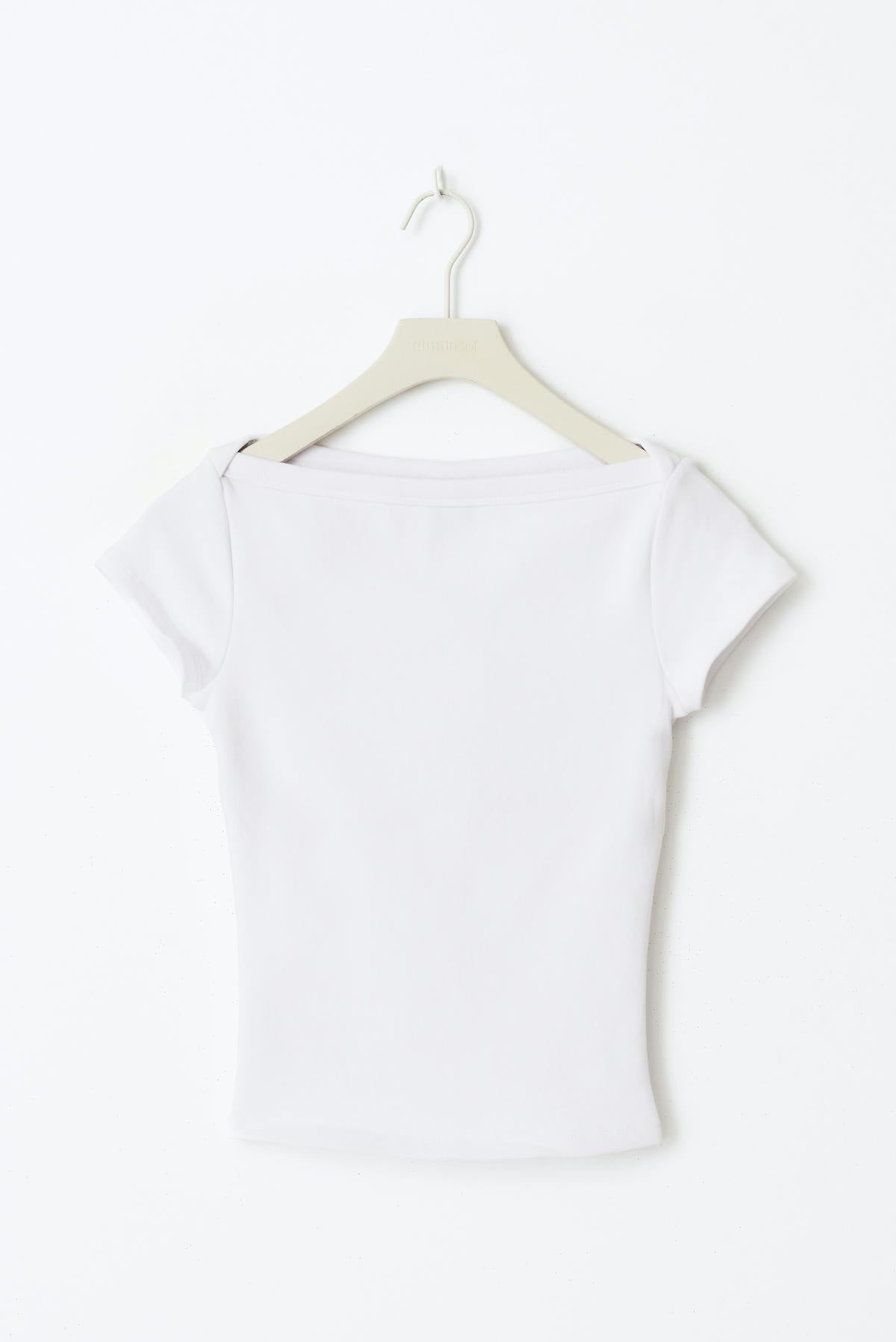 Boatneck tight rib top