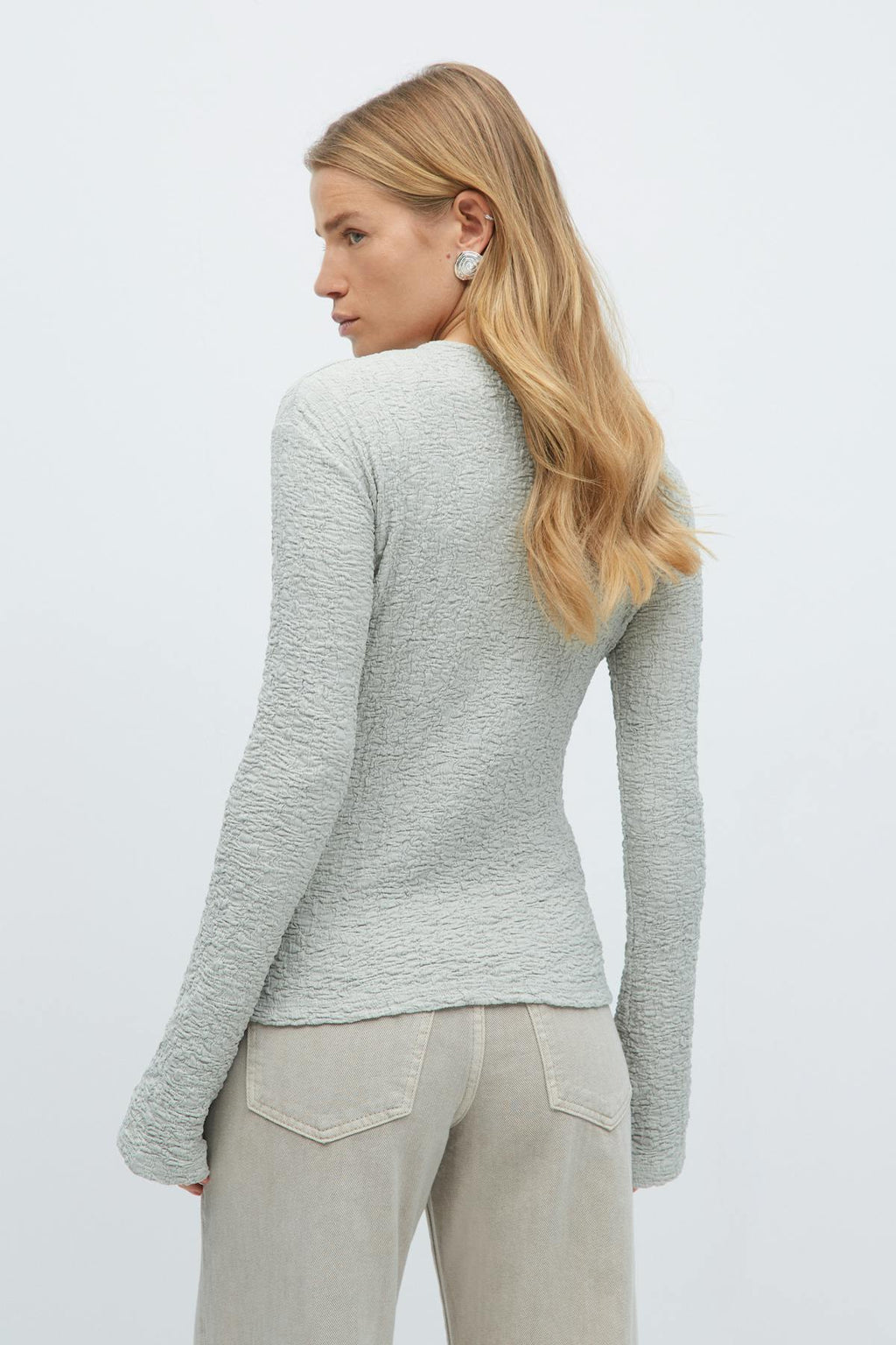 Textured buttoned top