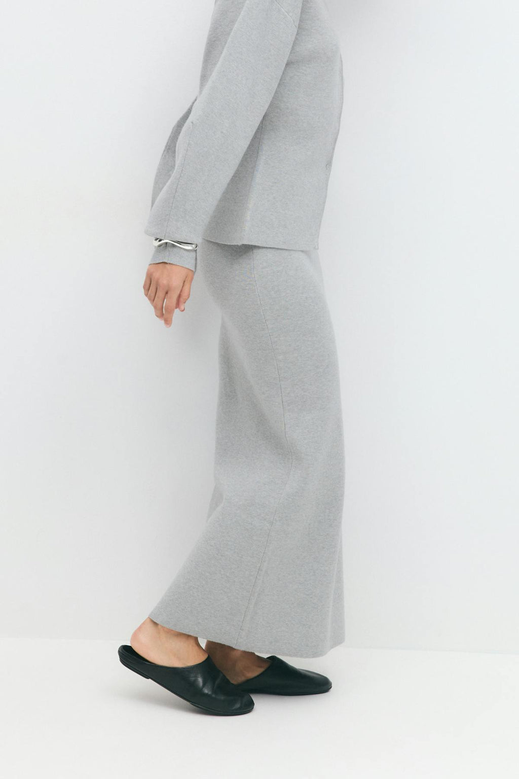 Knitted skirt