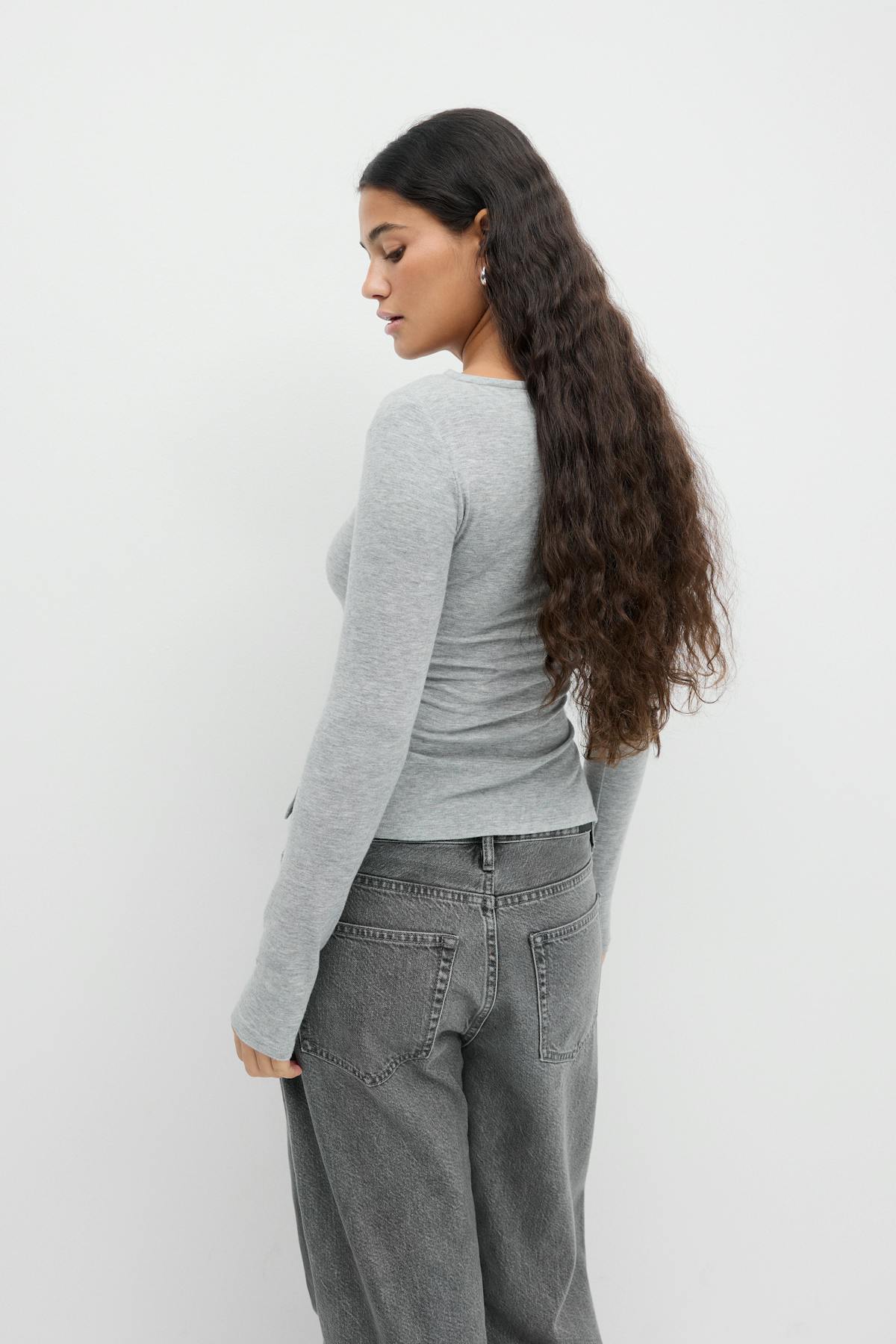 Boatneck ruched top