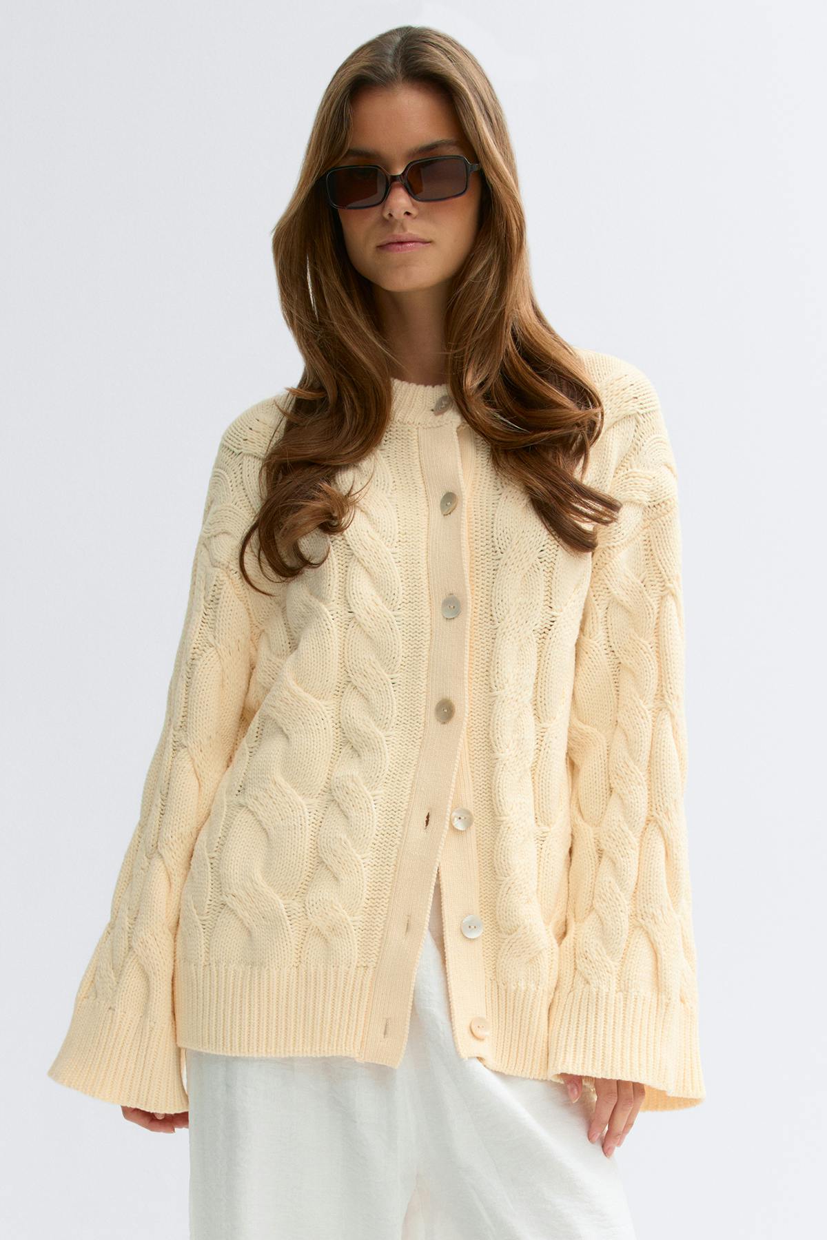 Chunky knitted cable cardigan