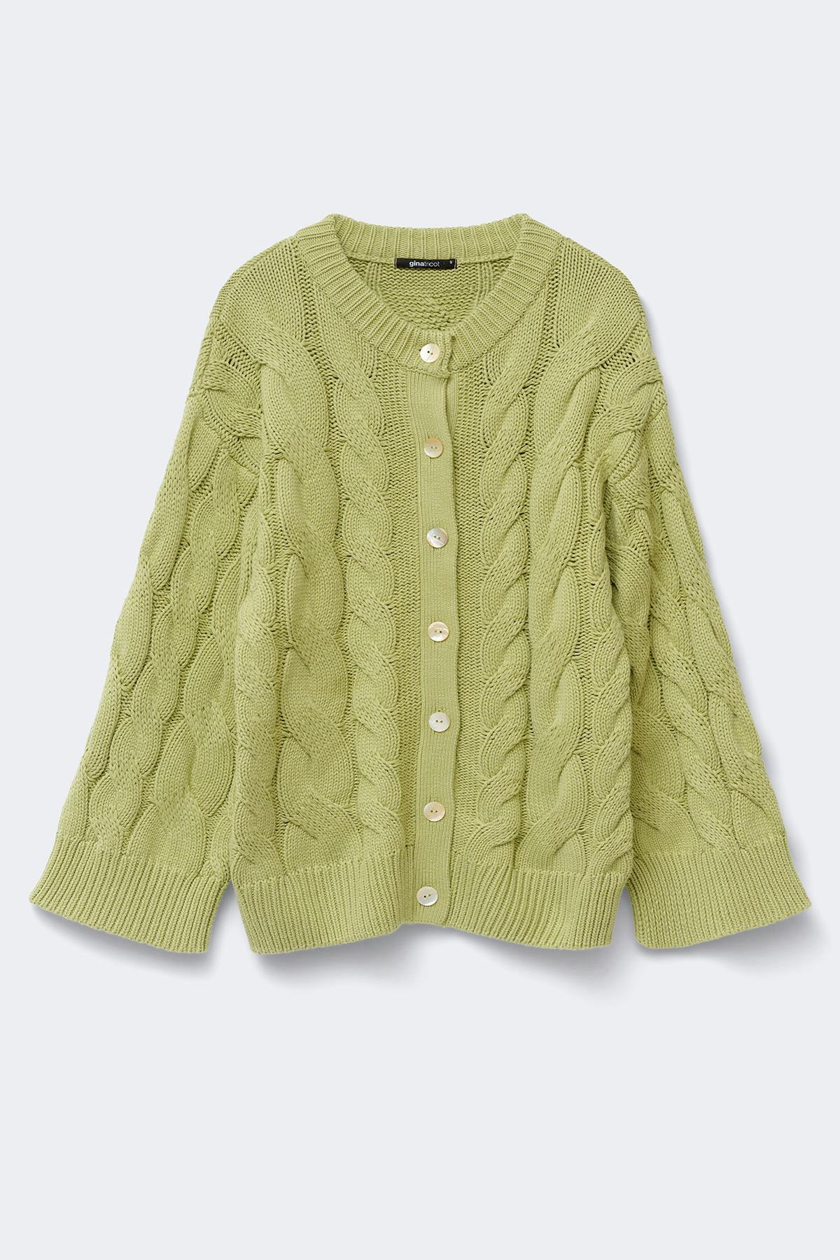 Chunky knitted cable cardigan