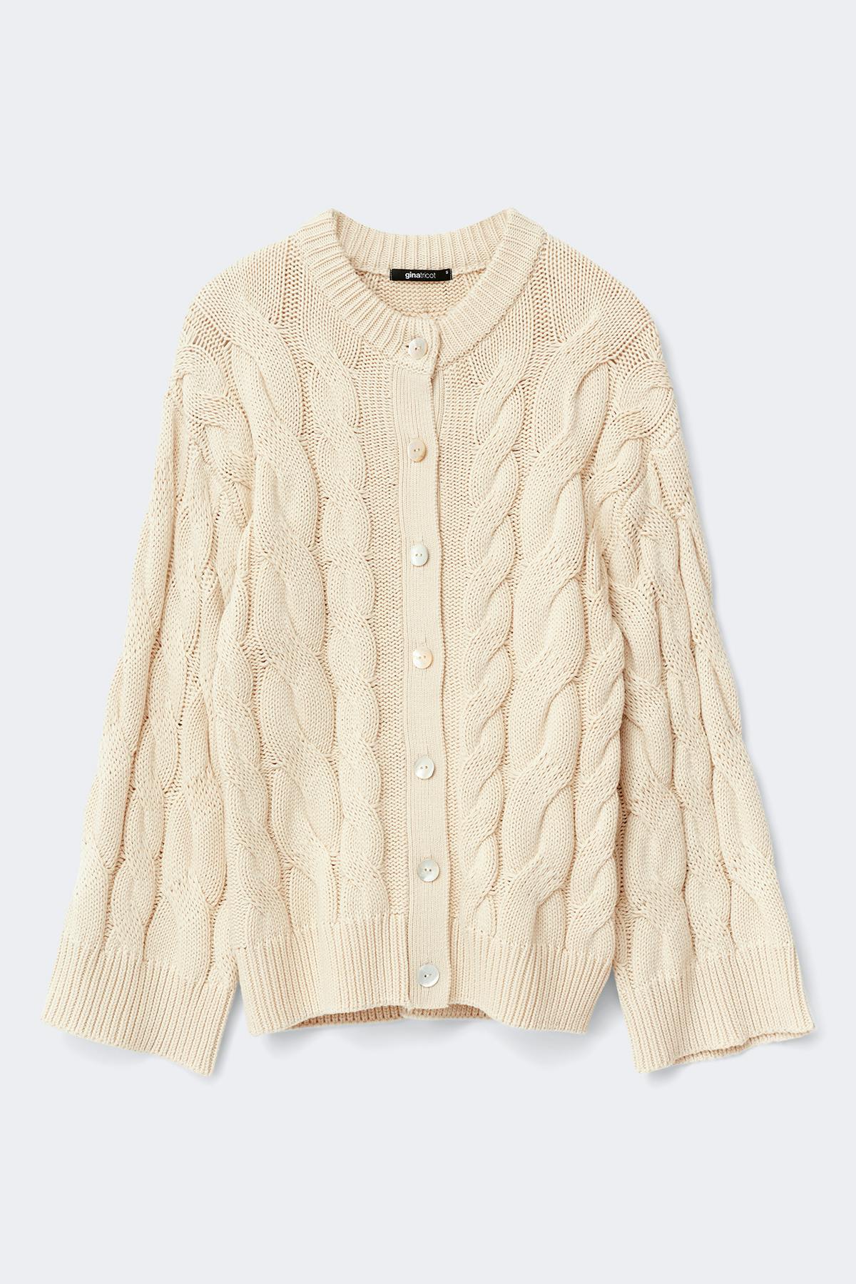 Chunky knitted cable cardigan