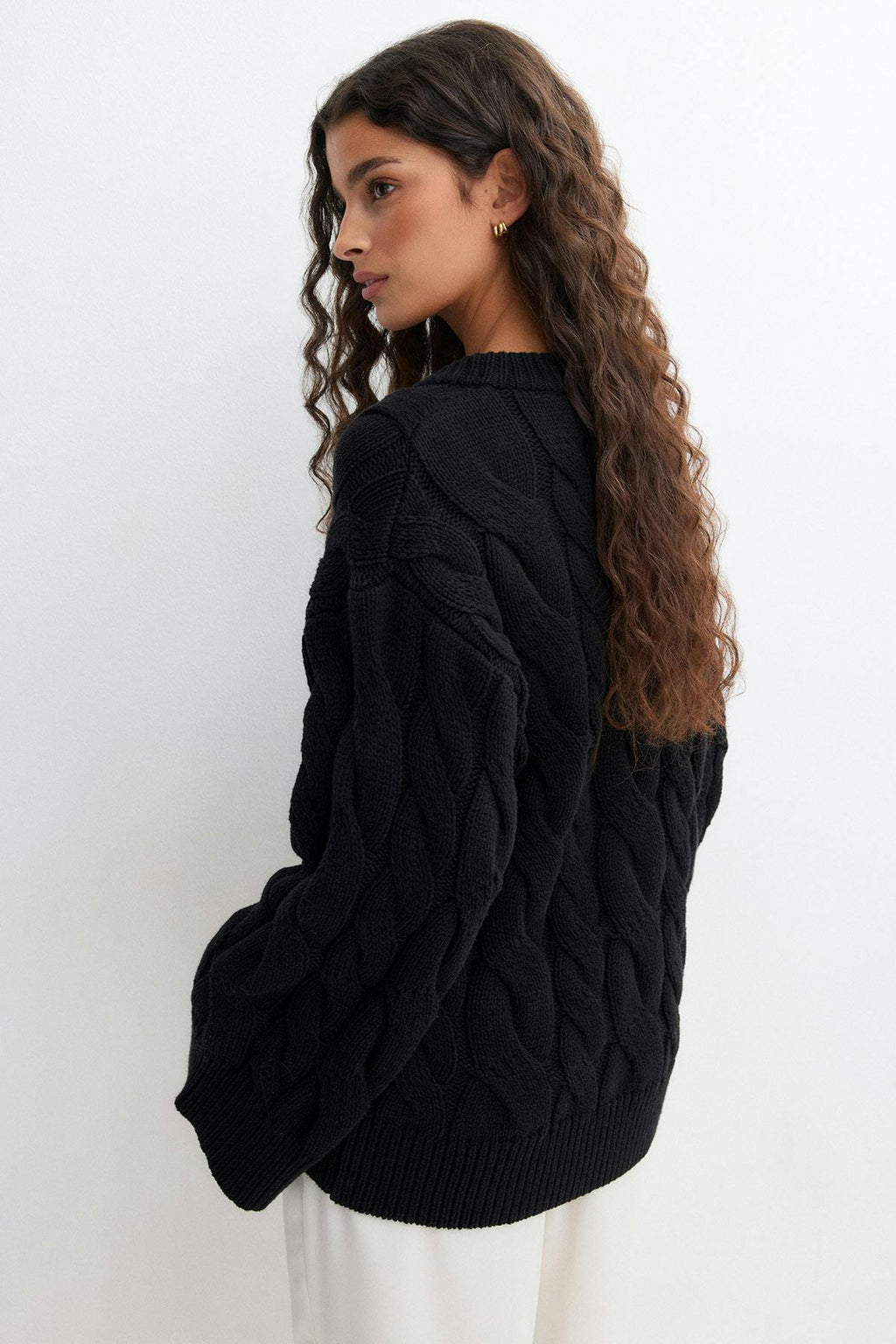 Chunky knitted cable cardigan