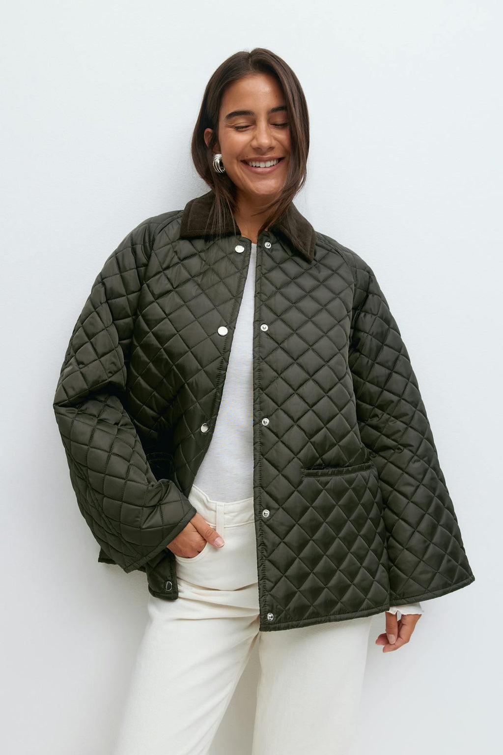 Corduroy collar quilted jacket