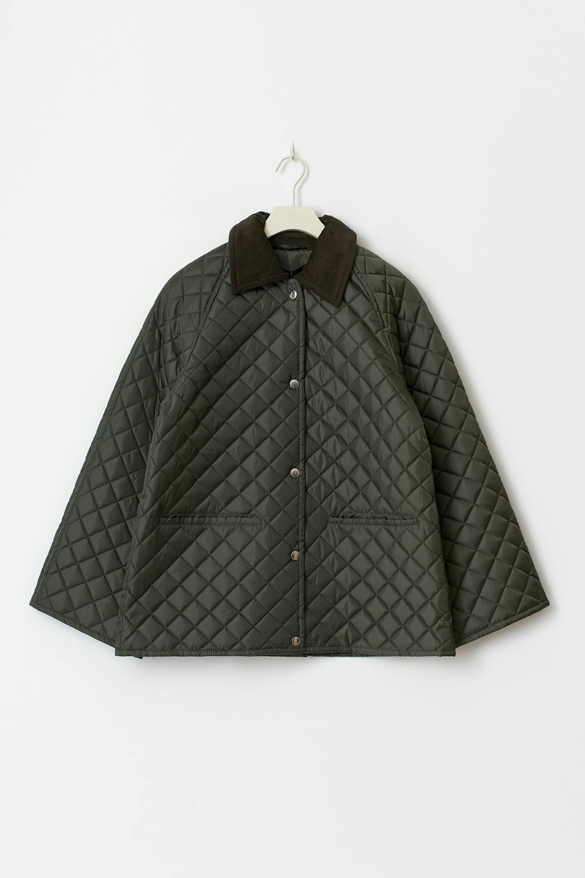 Corduroy collar quilted jacket
