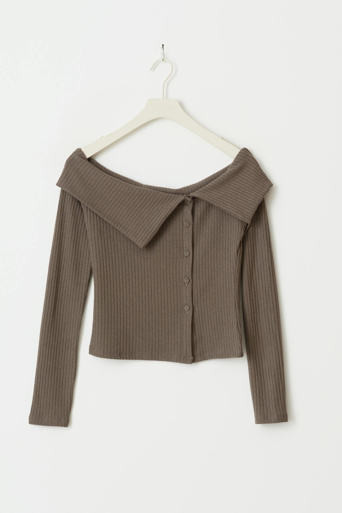 Off shoulder rib top