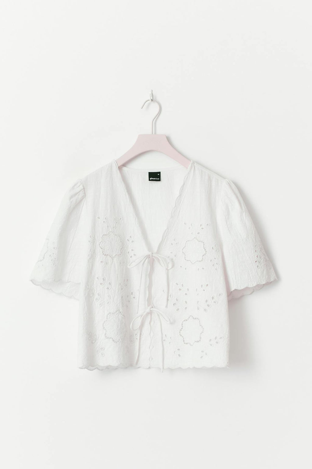 Scallop edge blouse