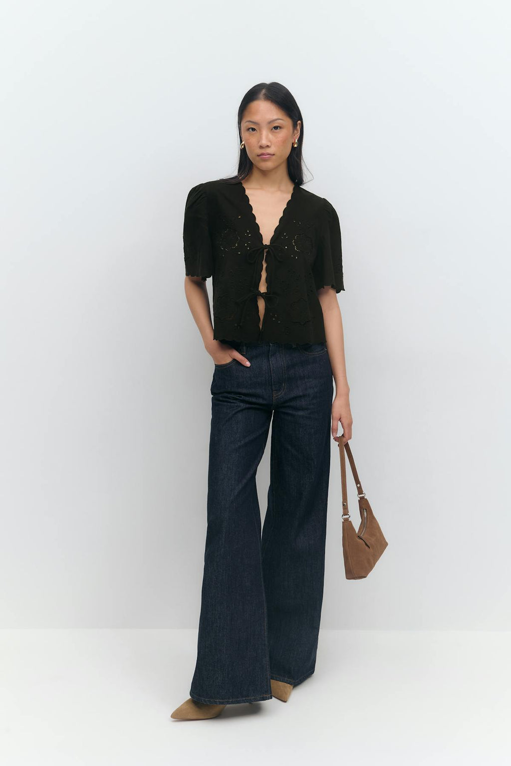 Scallop edge blouse
