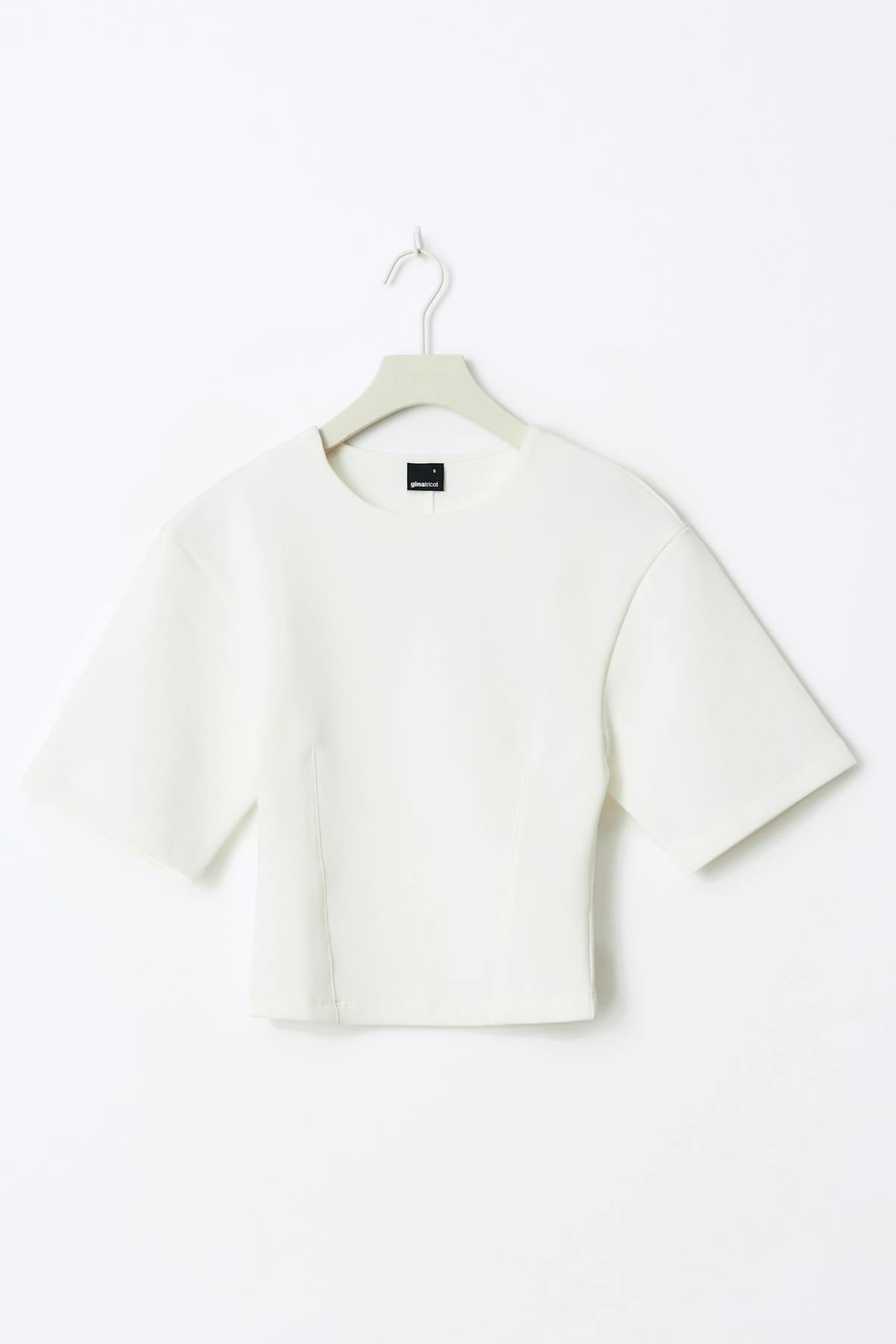 Fitted top