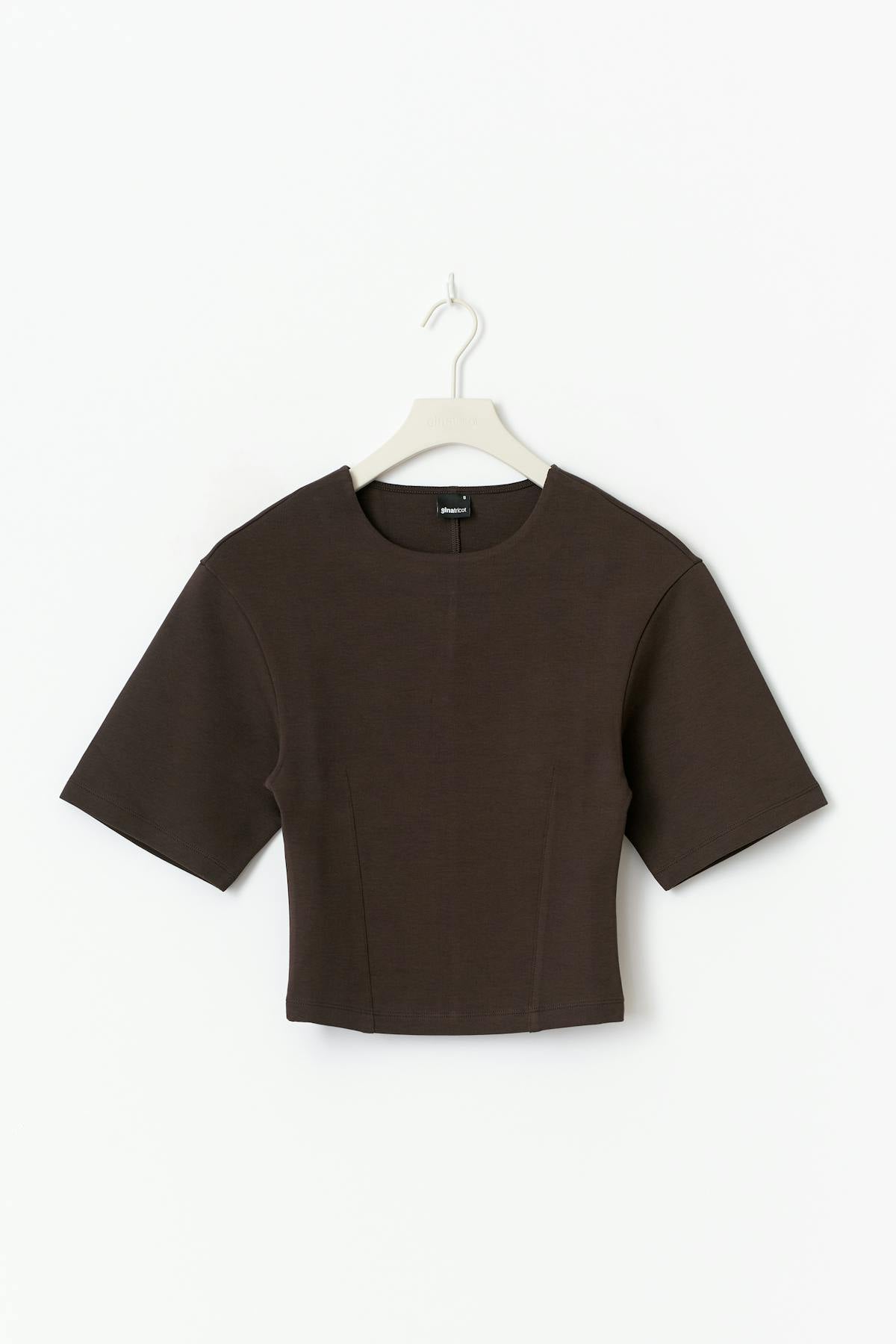 Fitted top