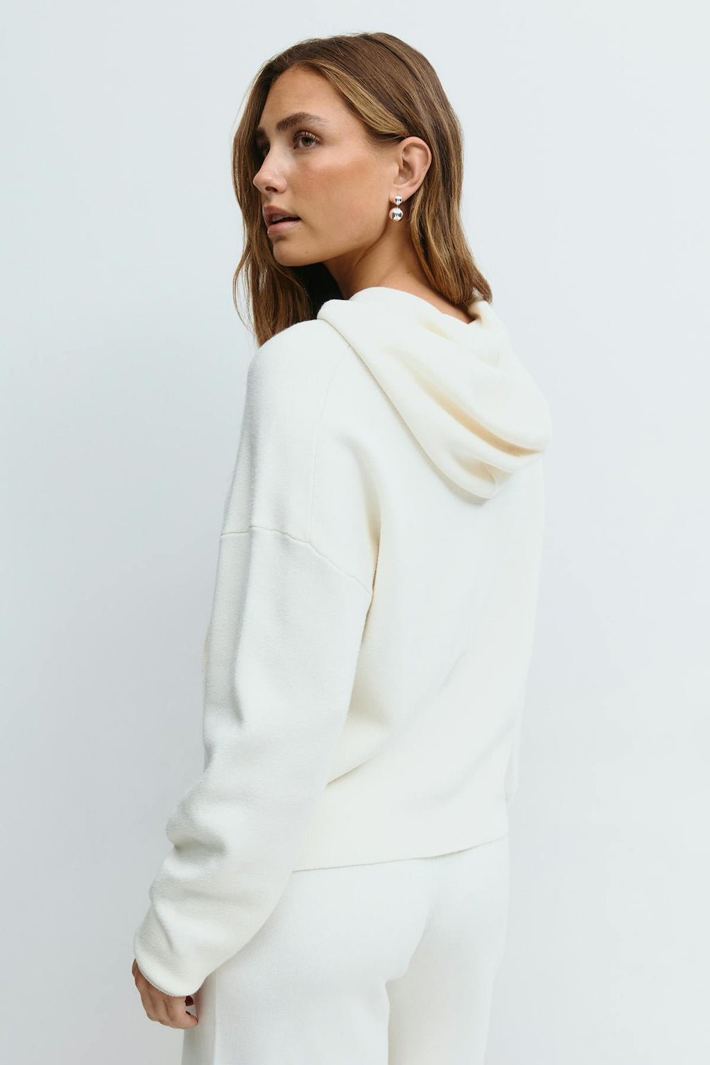 Knitted oversized hoodie