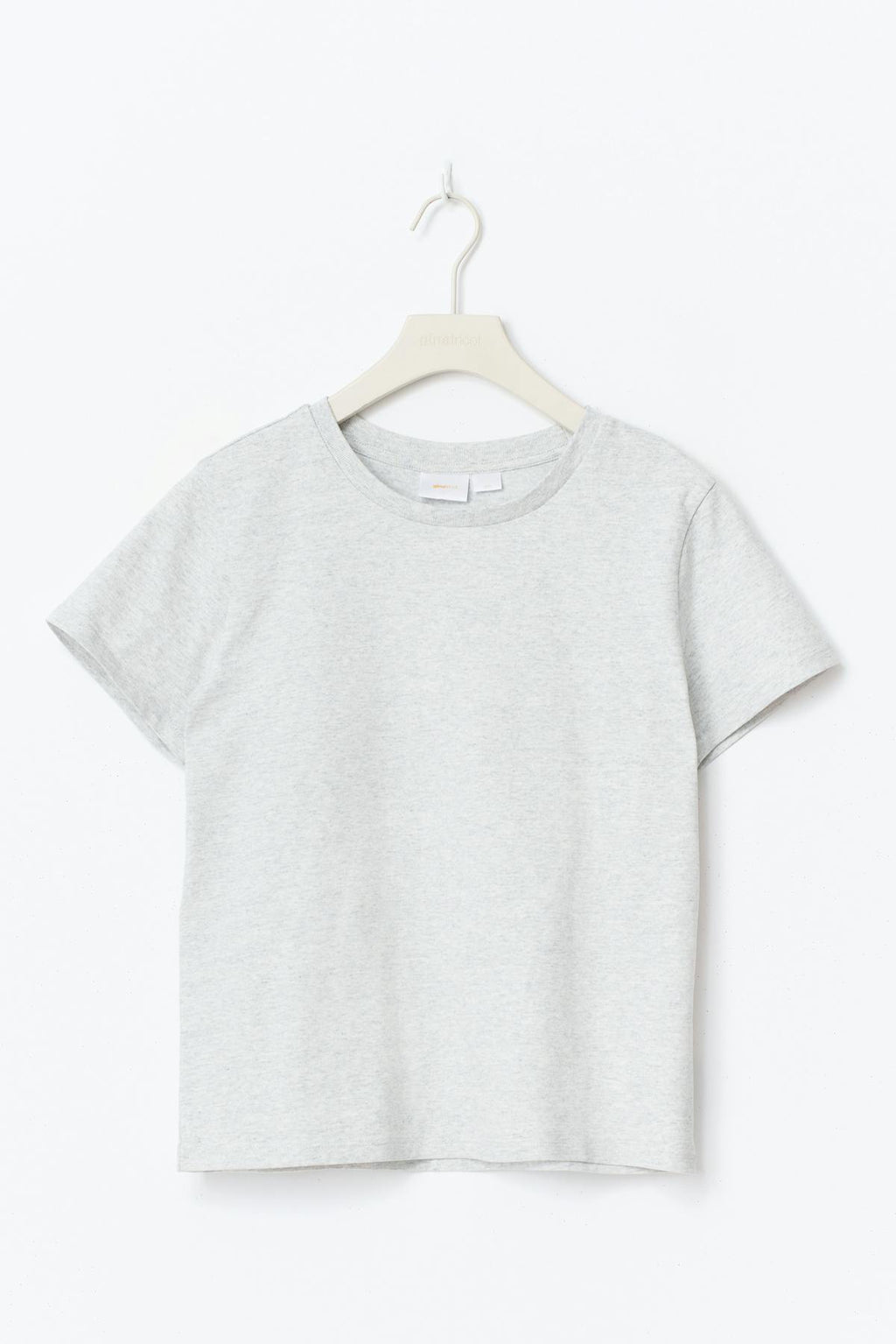 Y scandi basic tee