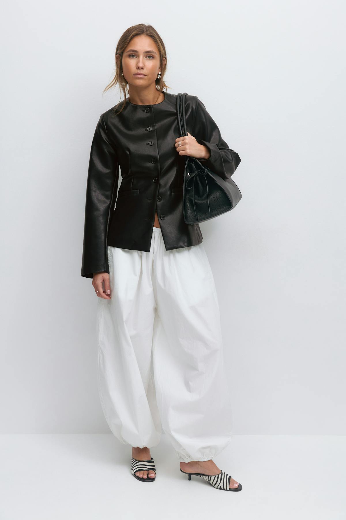 Shaped pu blazer