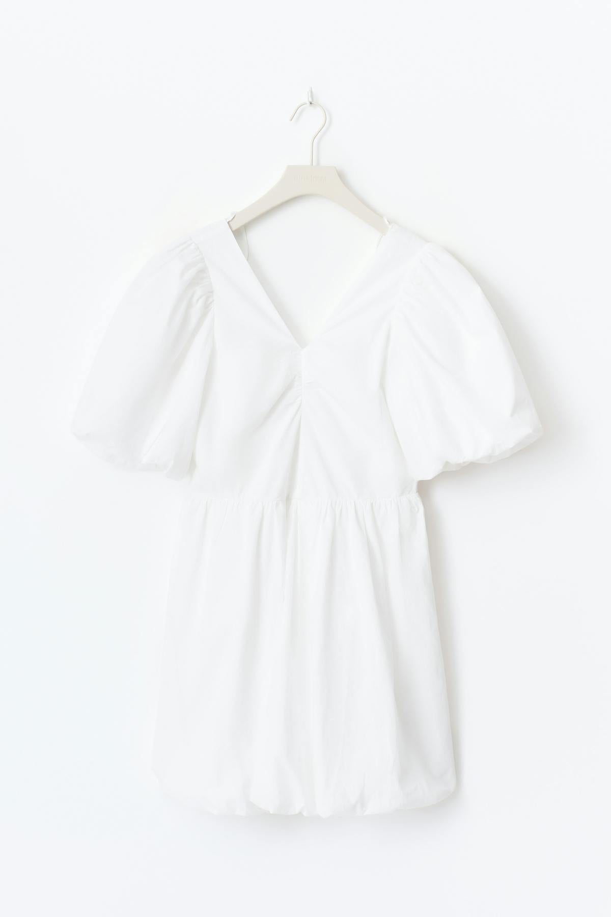 Y puff sleeve dress