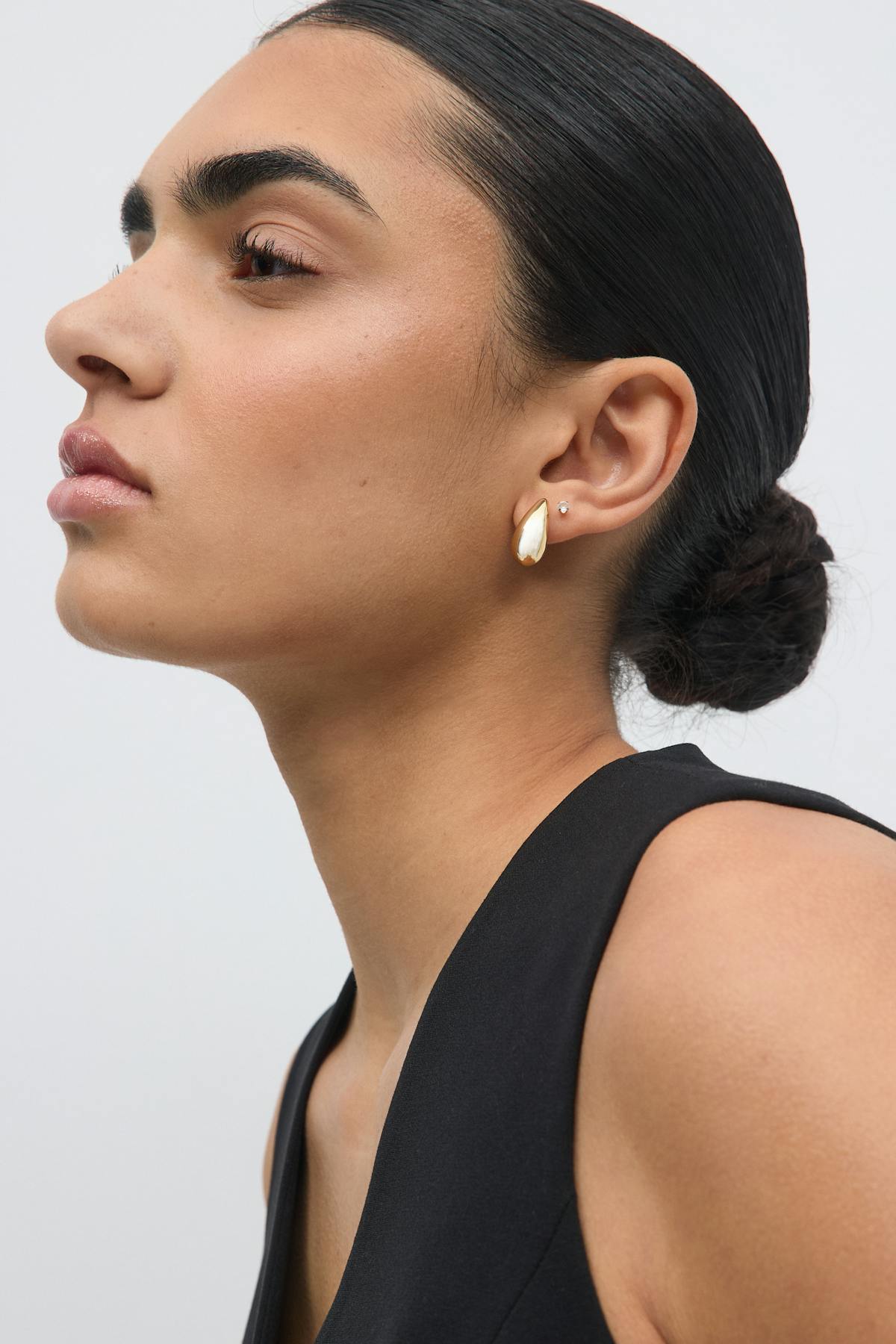 Mini drop earrings
