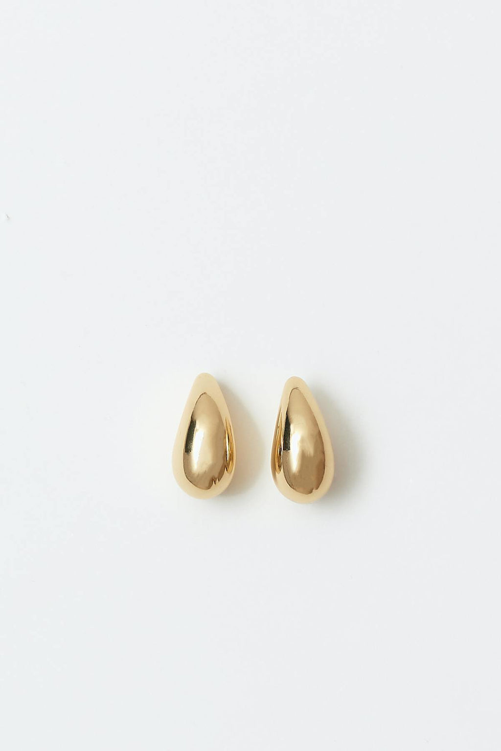 Mini drop earrings