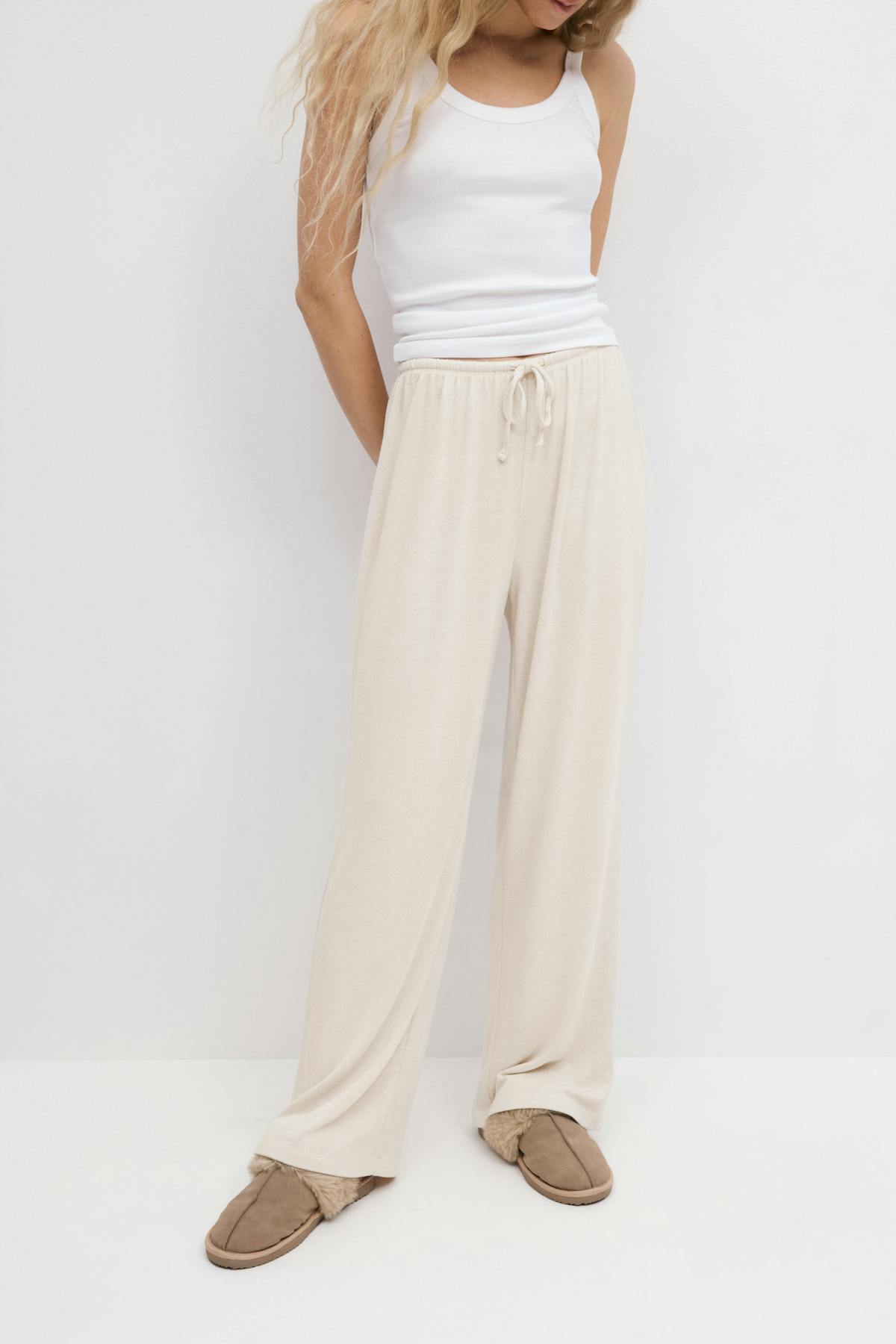 Drawstring wide trousers