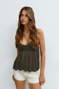 Knitted singlet