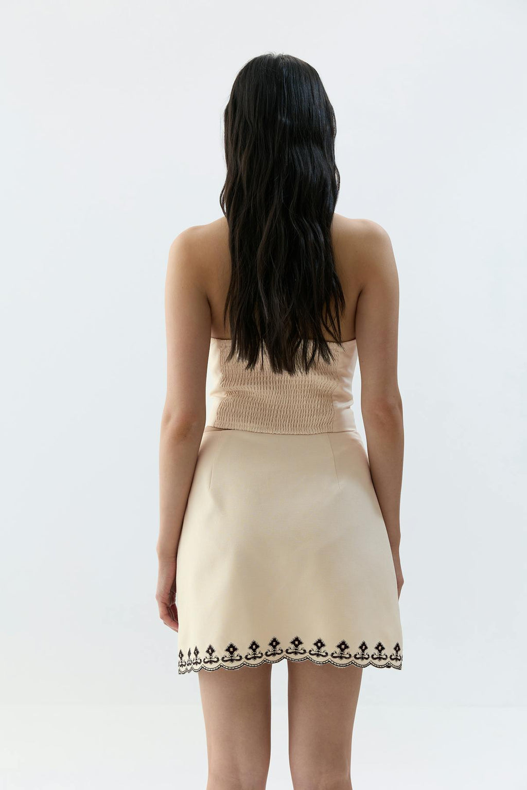 Embroidery skirt