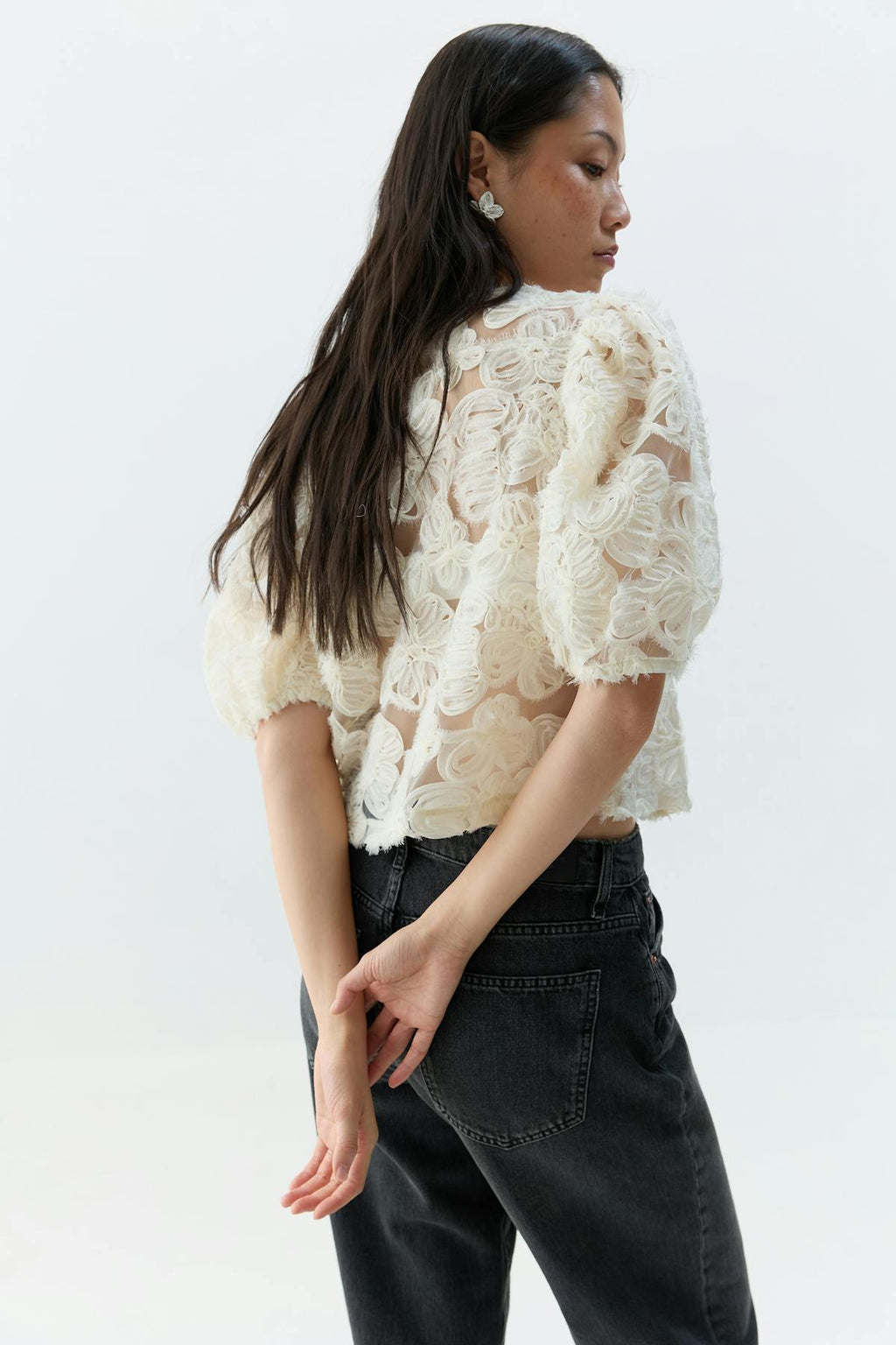 Puff sleeve blouse