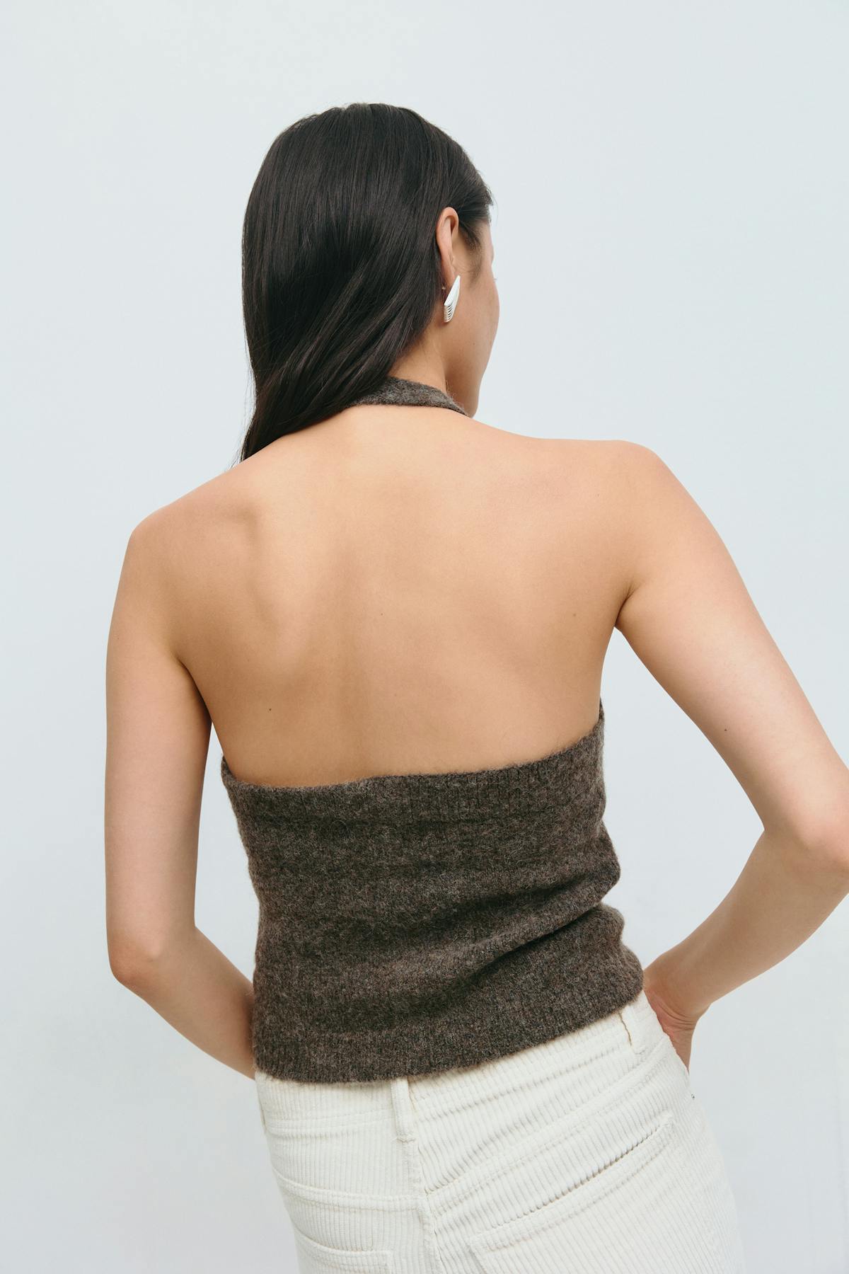 Knitted halterneck vest