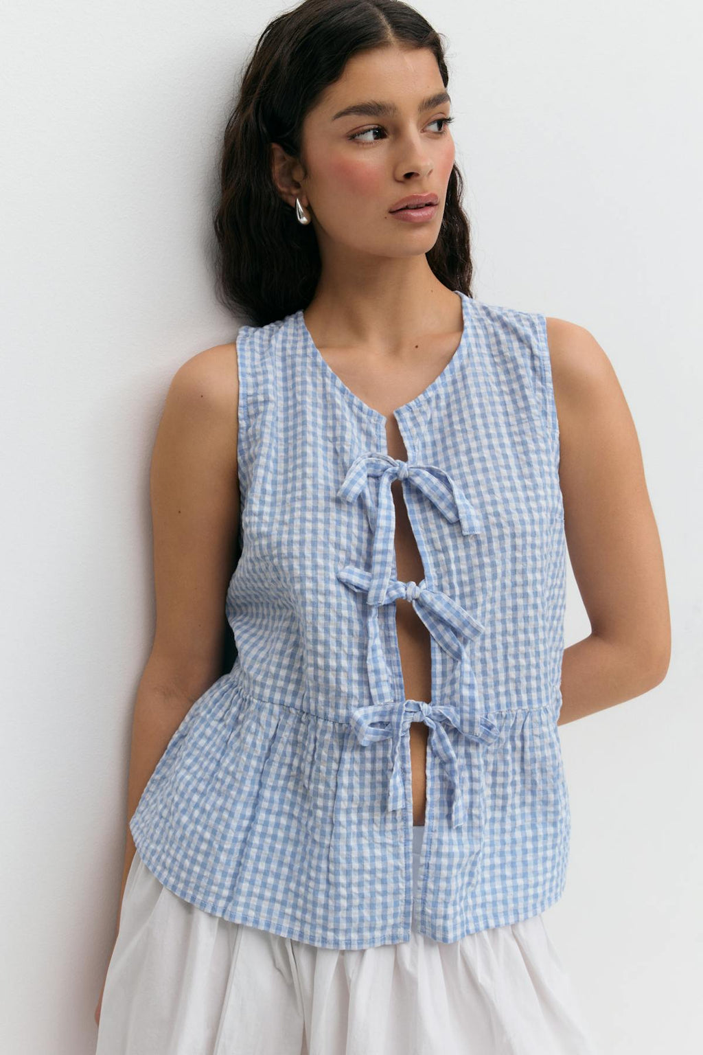 Sleeveless blouse