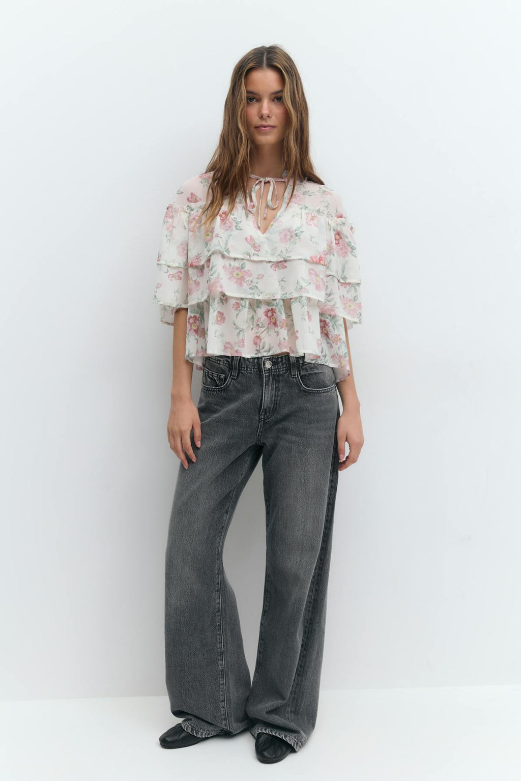 Flounce blouse