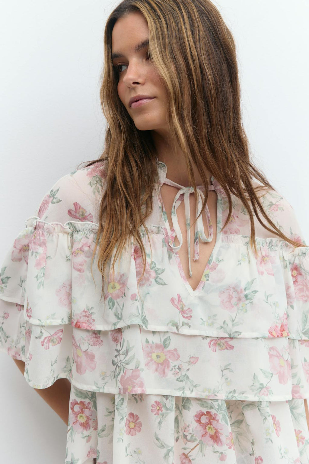 Flounce blouse