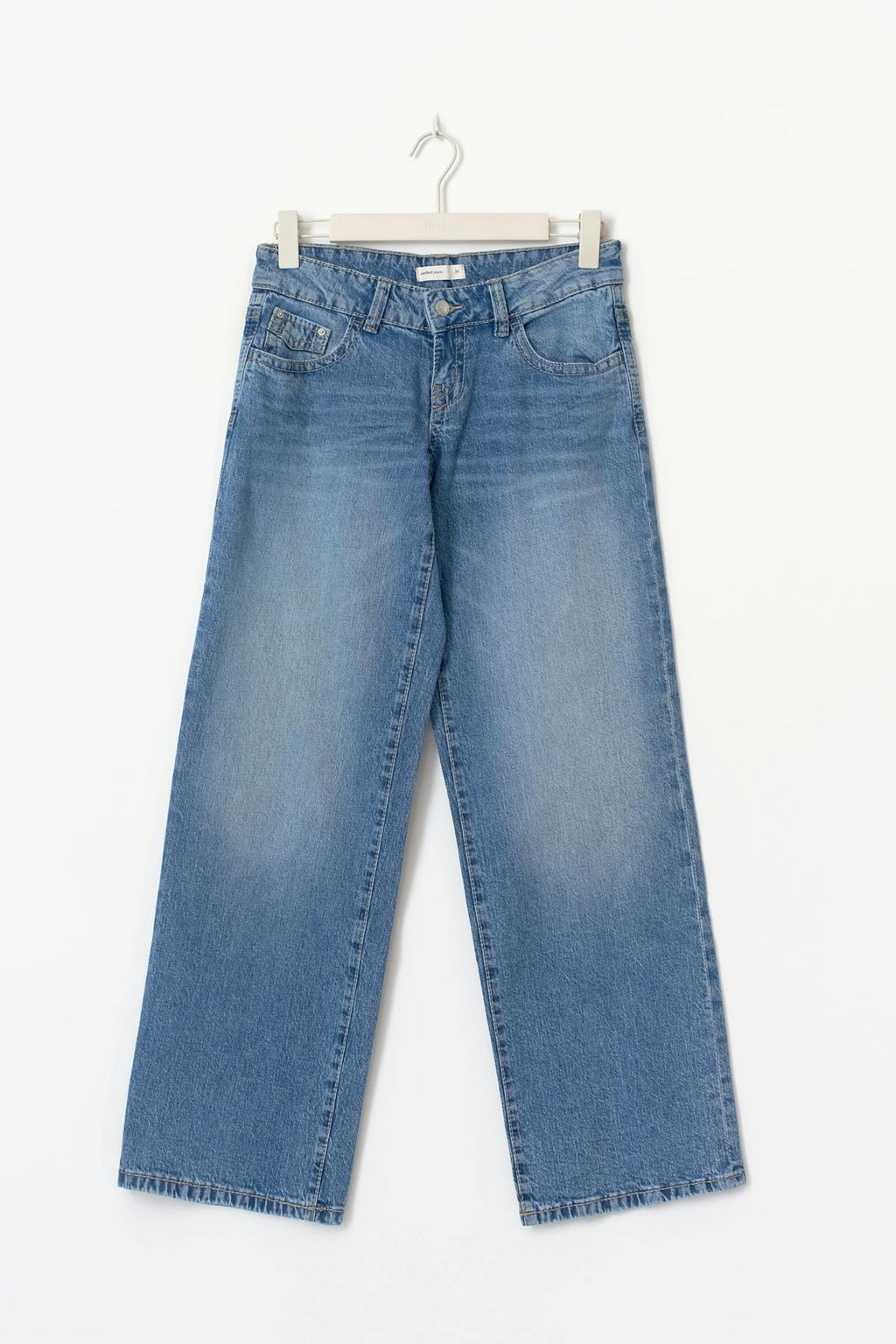 Ultra low wide jeans