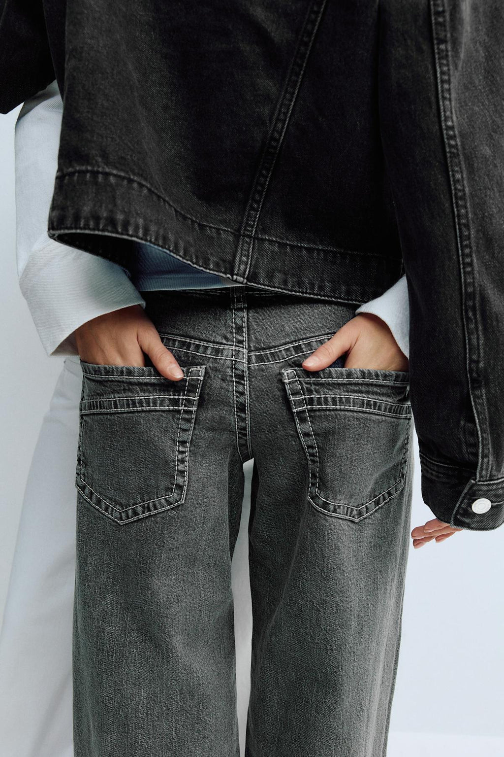 Ultra low wide jeans