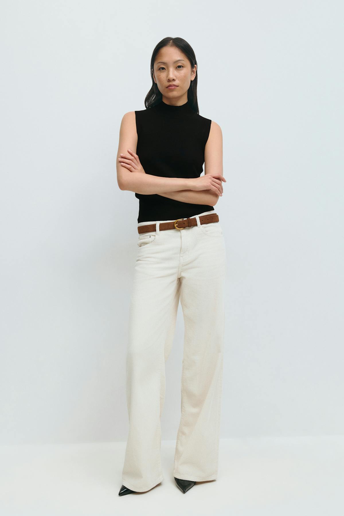 Turtleneck knitted top
