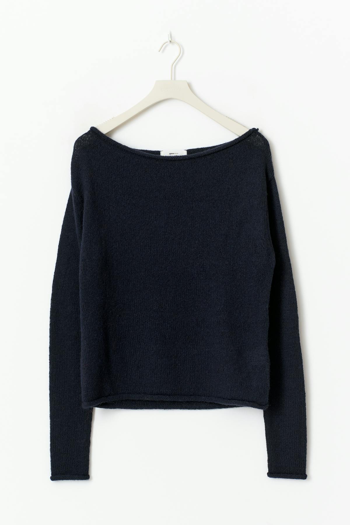 Knitted boatneck top