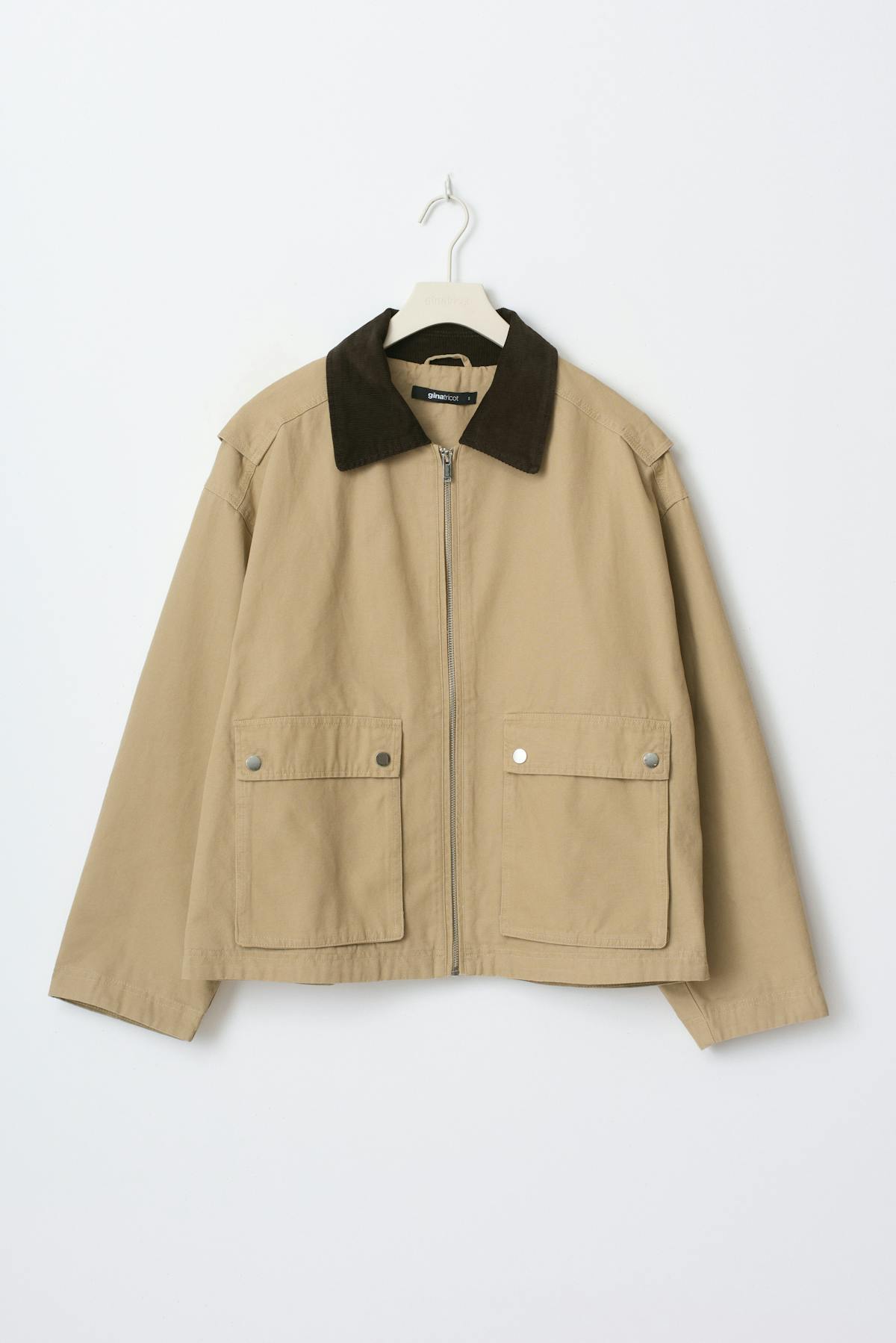 Short cargo jacket