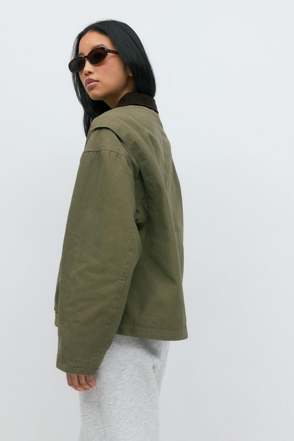 Short cargo jacket