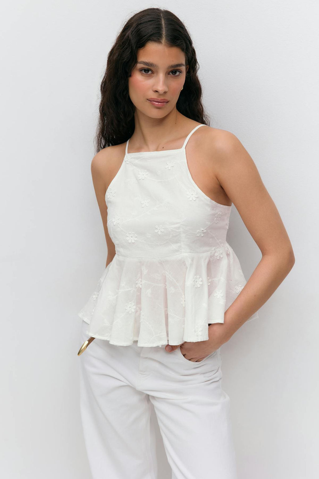 Halterneck anglaise top