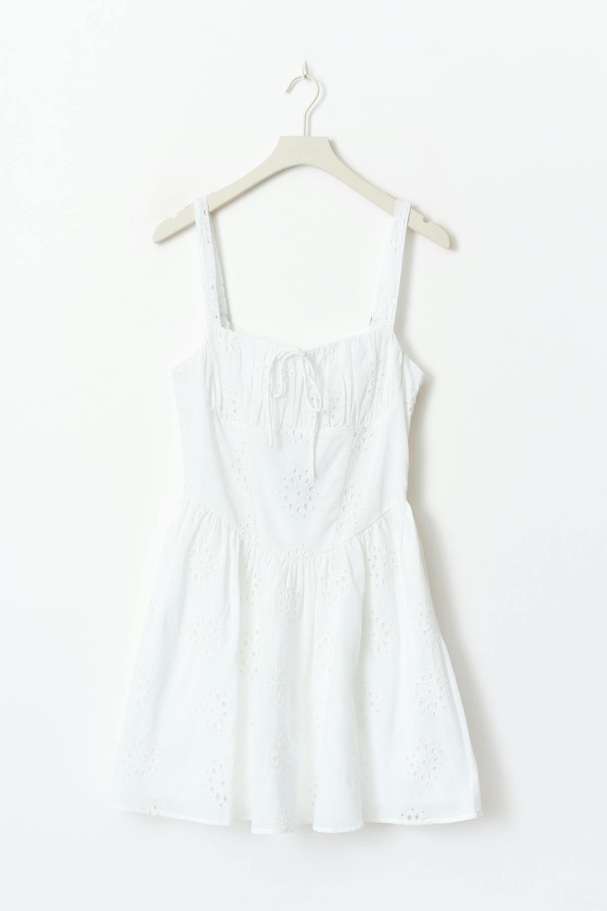 Broderie anglais dress